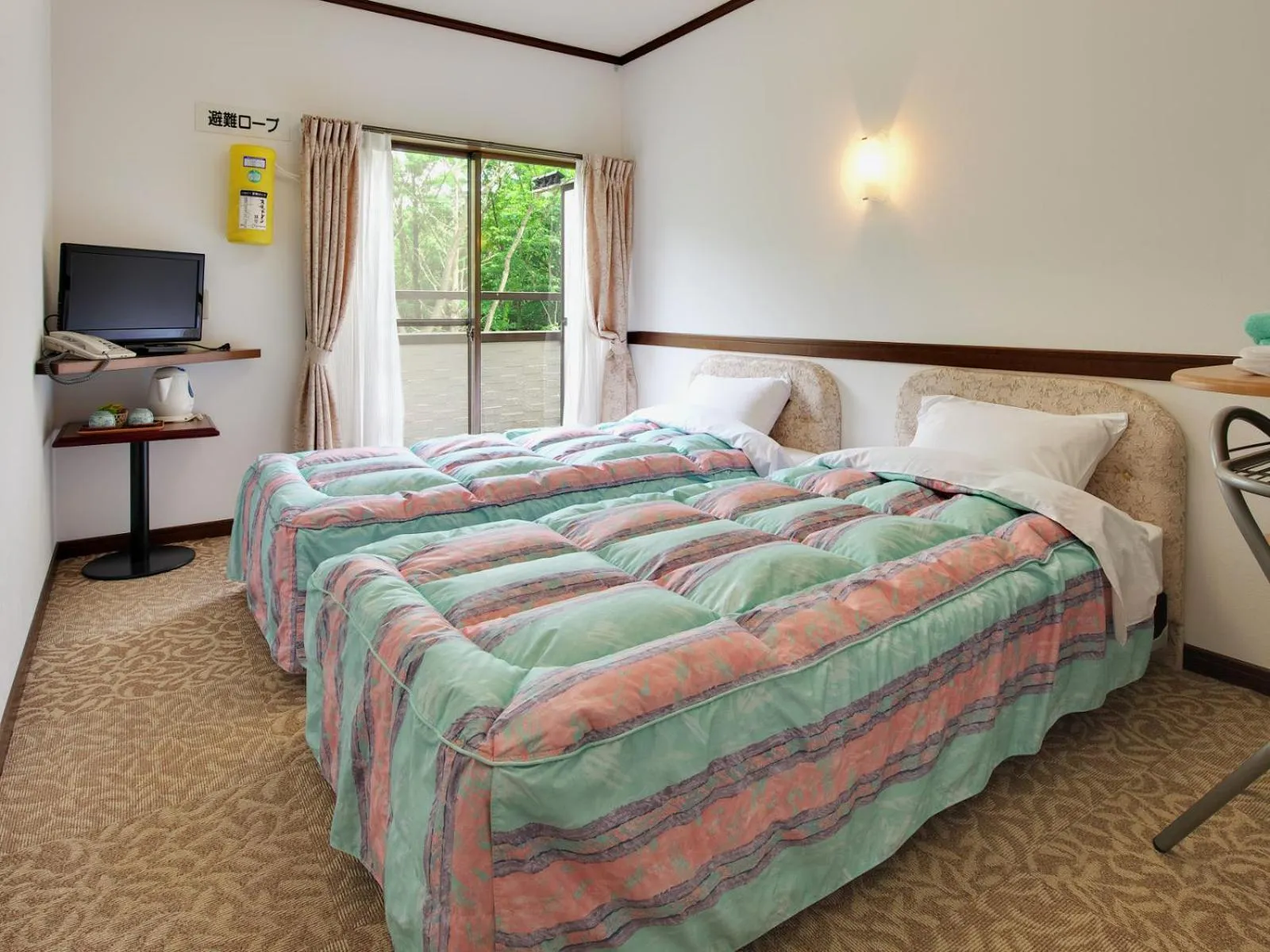 Bed in Chateau Le Fleur