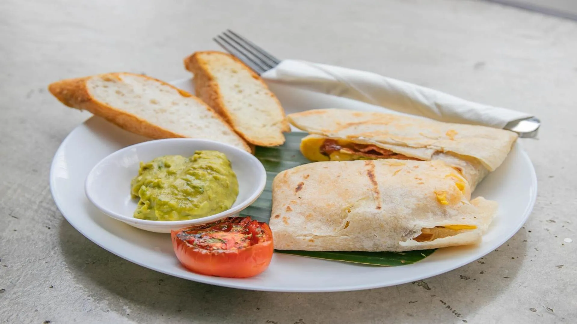 Food in Mad Monkey Luang Prabang