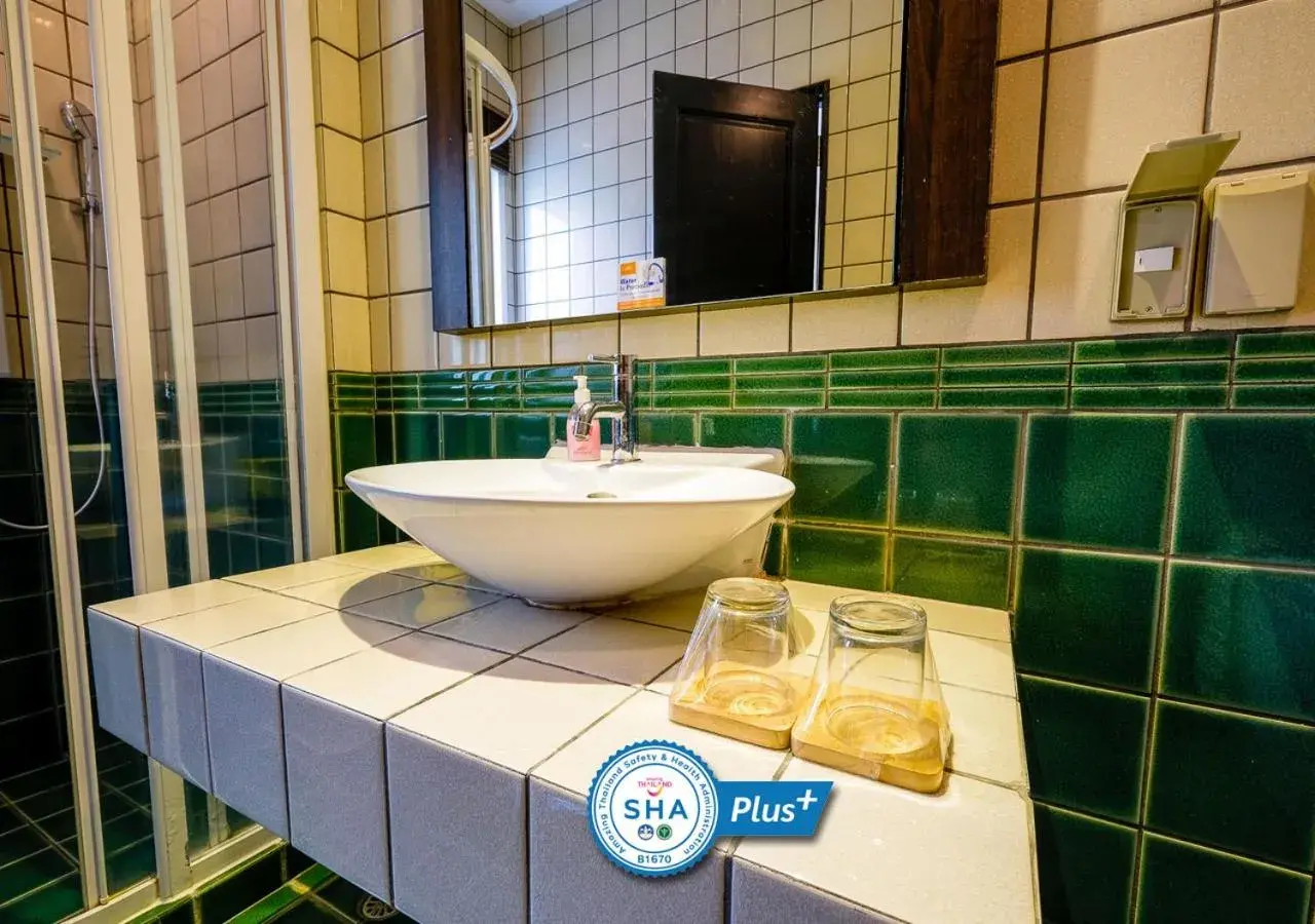 King Room in Baan Amphawa Resort & Spa - SHA Certified King Room in Baan Amphawa Resort & Spa - SHA Certified