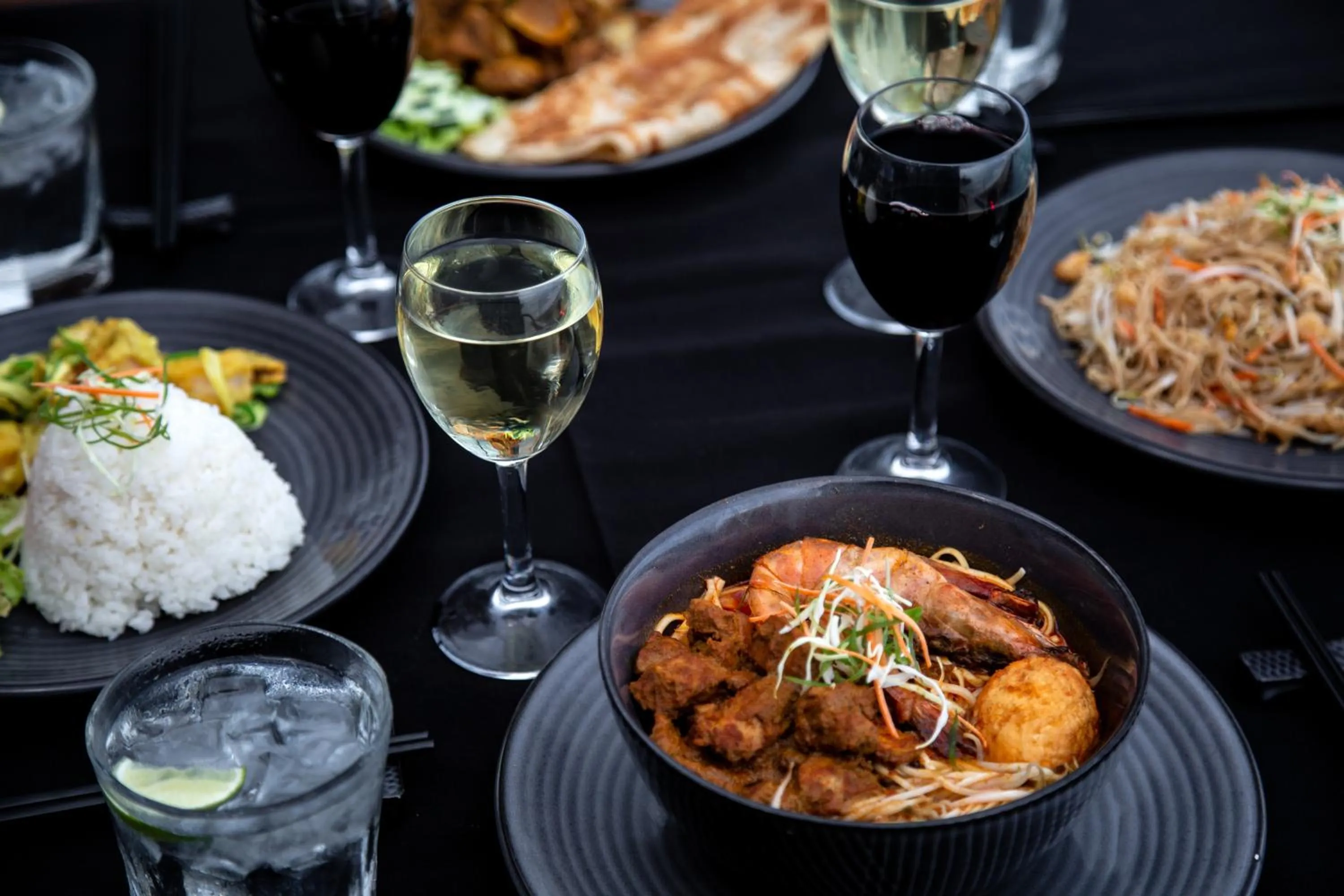 Food and drinks in Coral Sea Resort & Casino