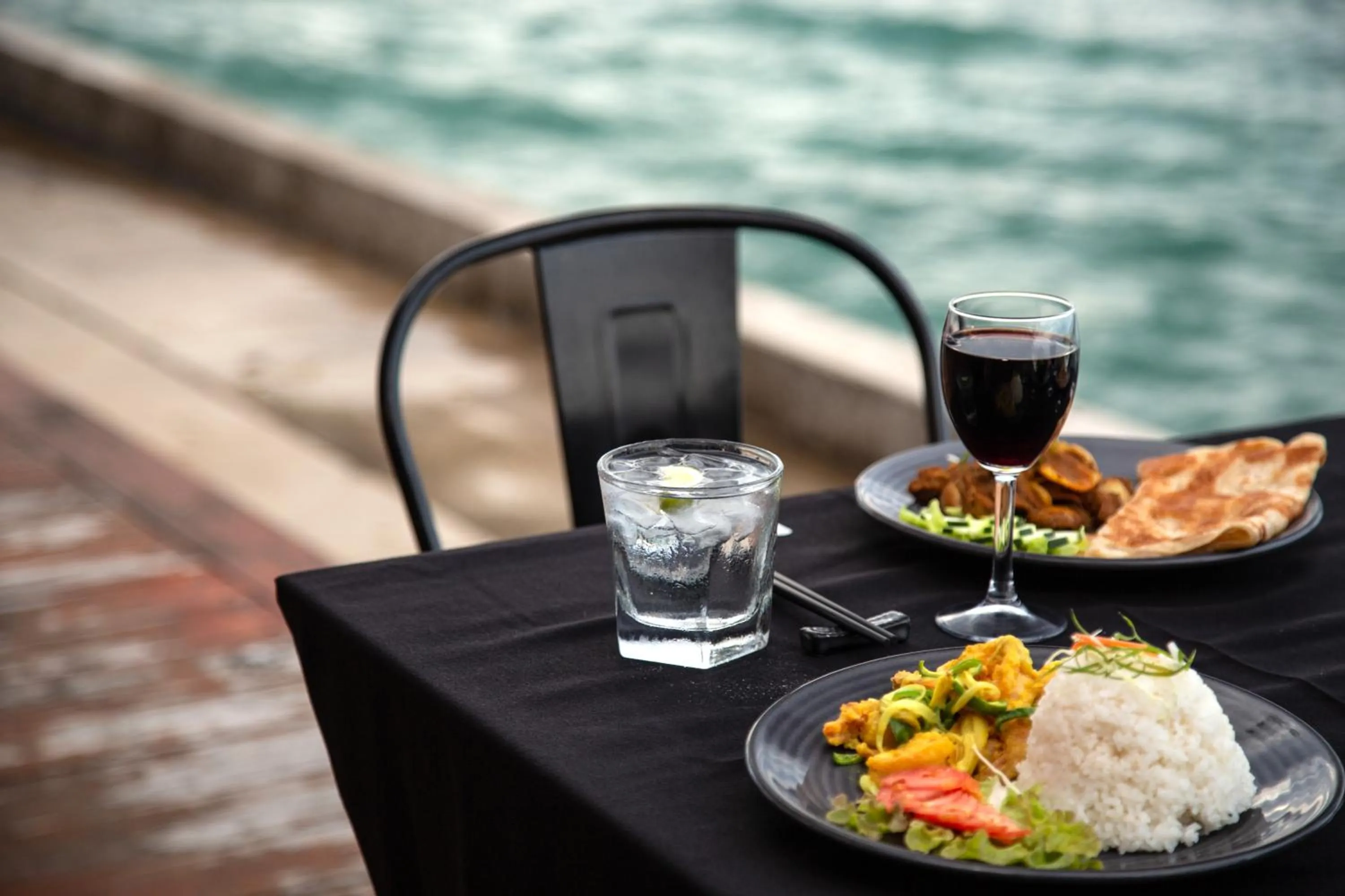 Food and drinks in Coral Sea Resort & Casino