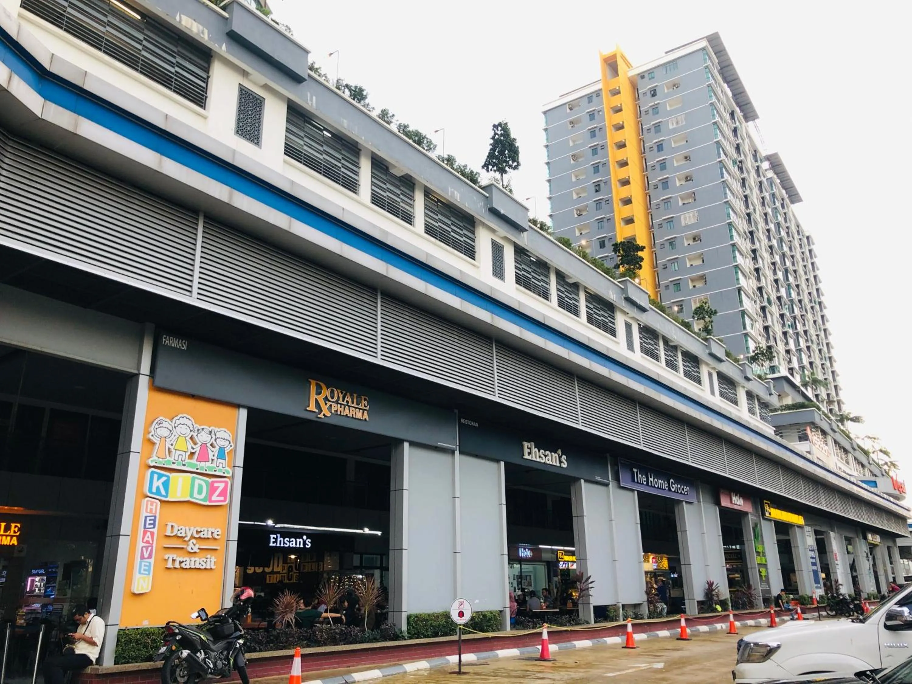 VIsta Home Homestay at Vista Alam