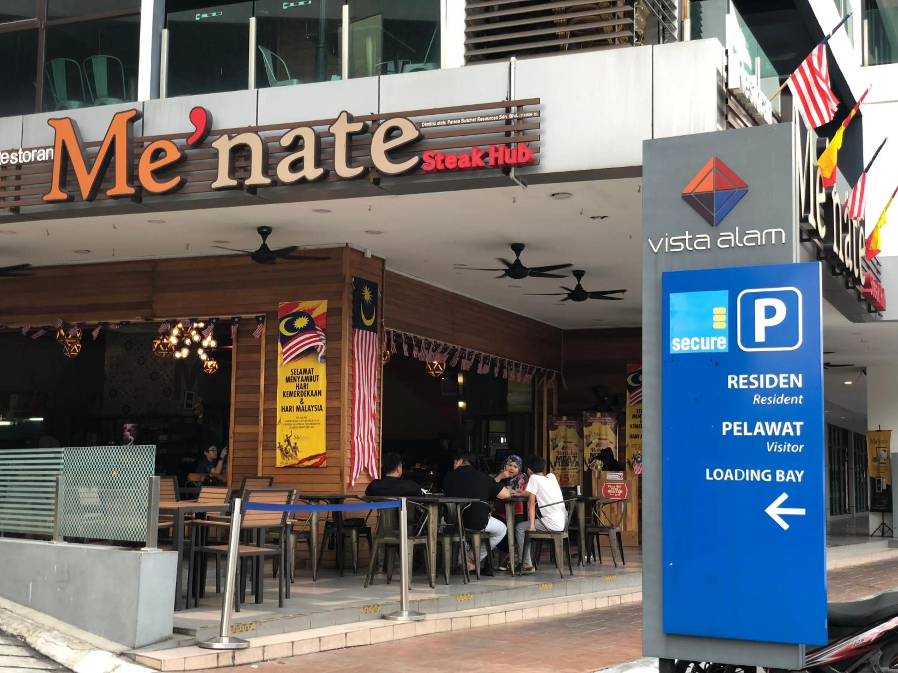 VIsta Home Homestay at Vista Alam