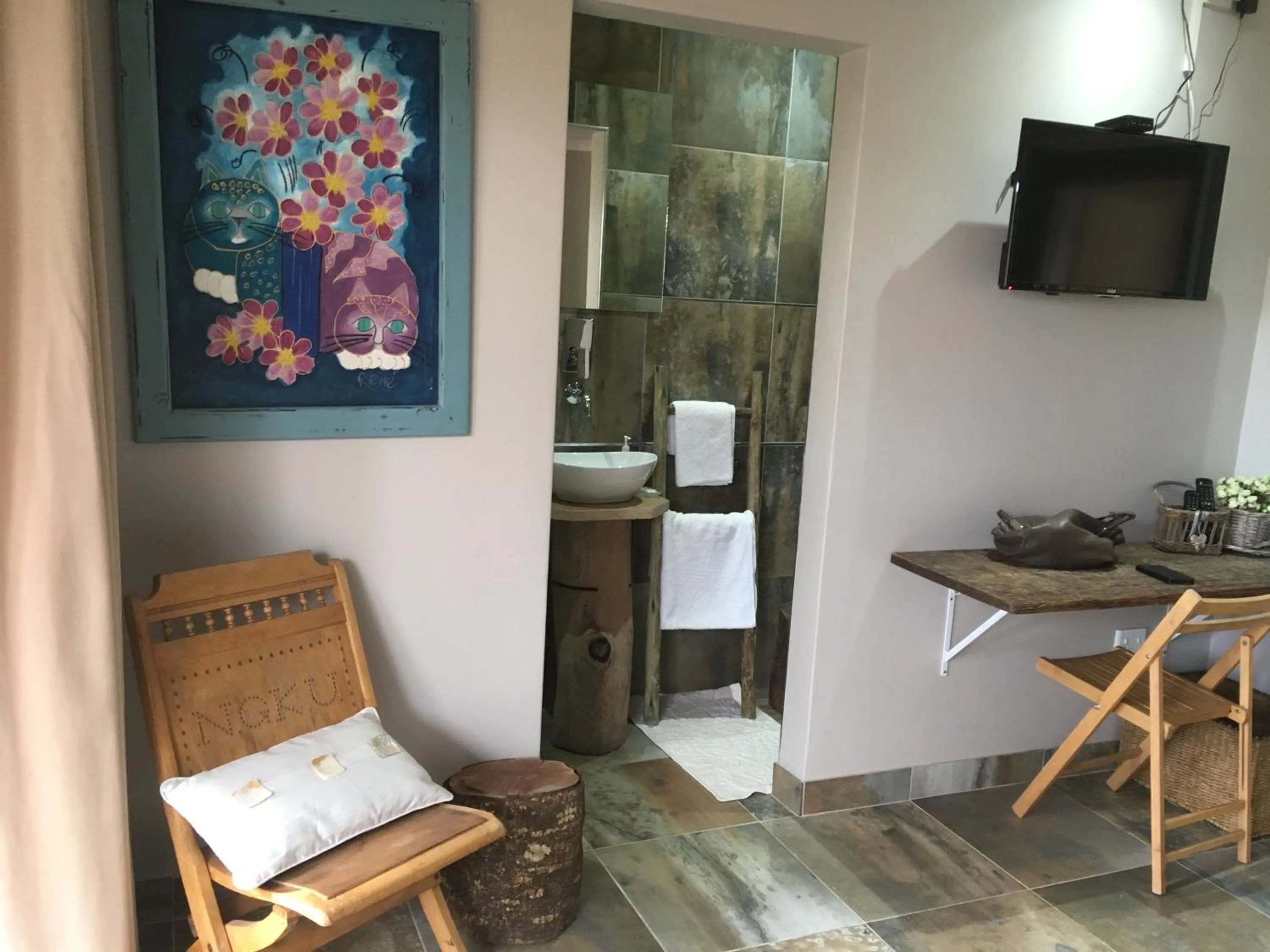 TV and multimedia in Log Inn