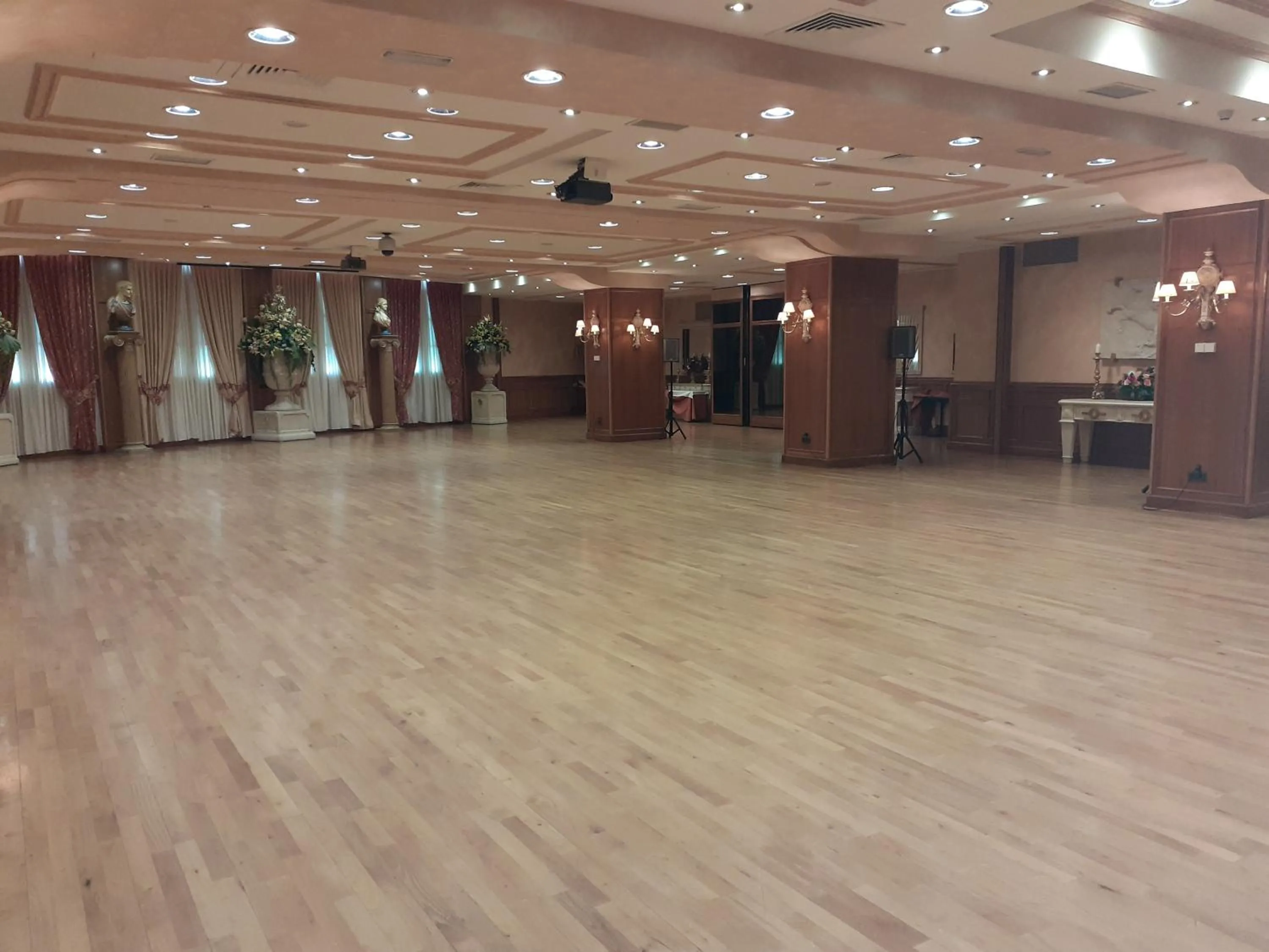 Meeting/conference room in Hotel Conde Ansúrez