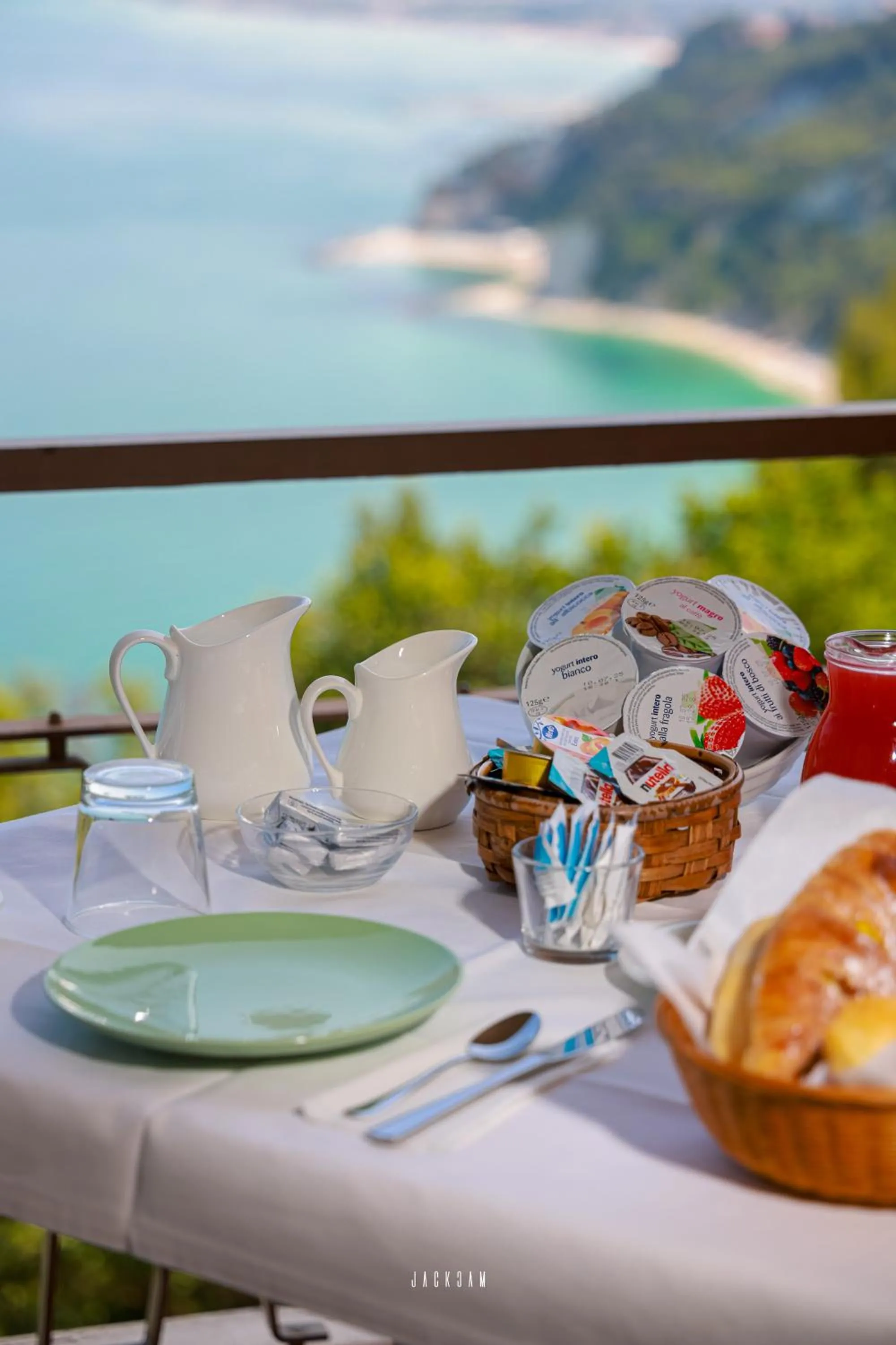 Day in Villa Sibilla