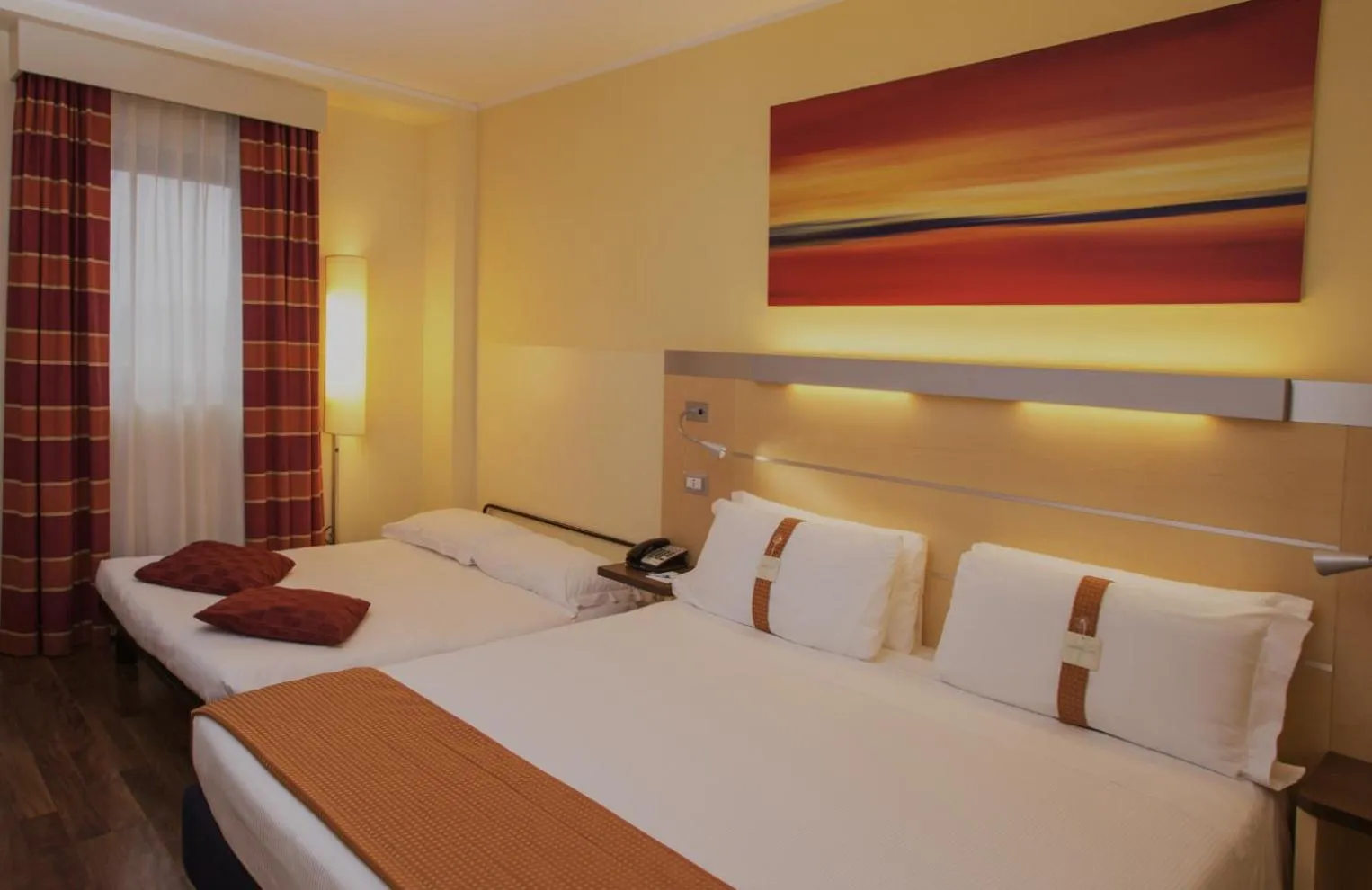 Bed in Bes Hotel Bergamo Ovest