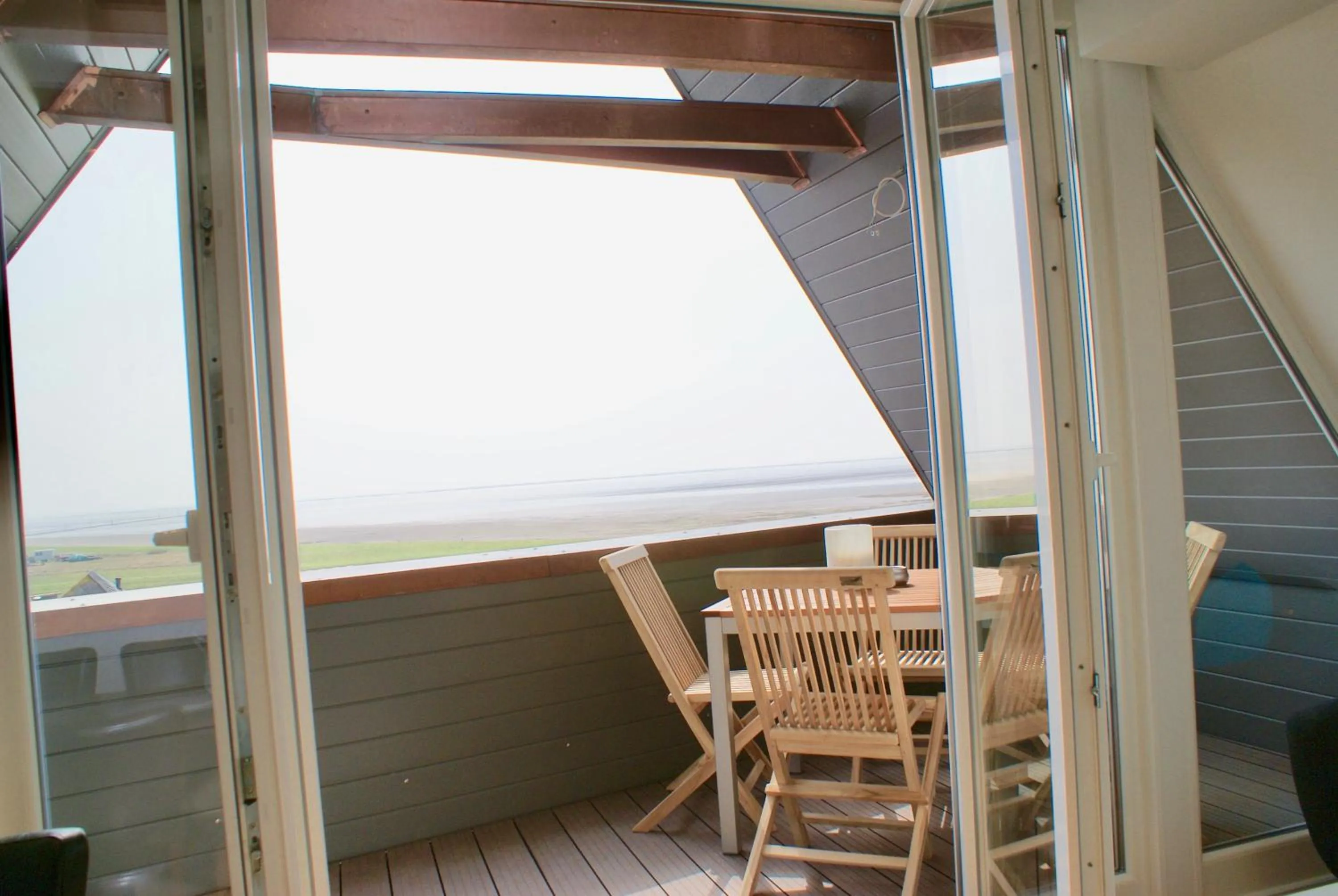 Photo of the whole room in Deichhotel Rose