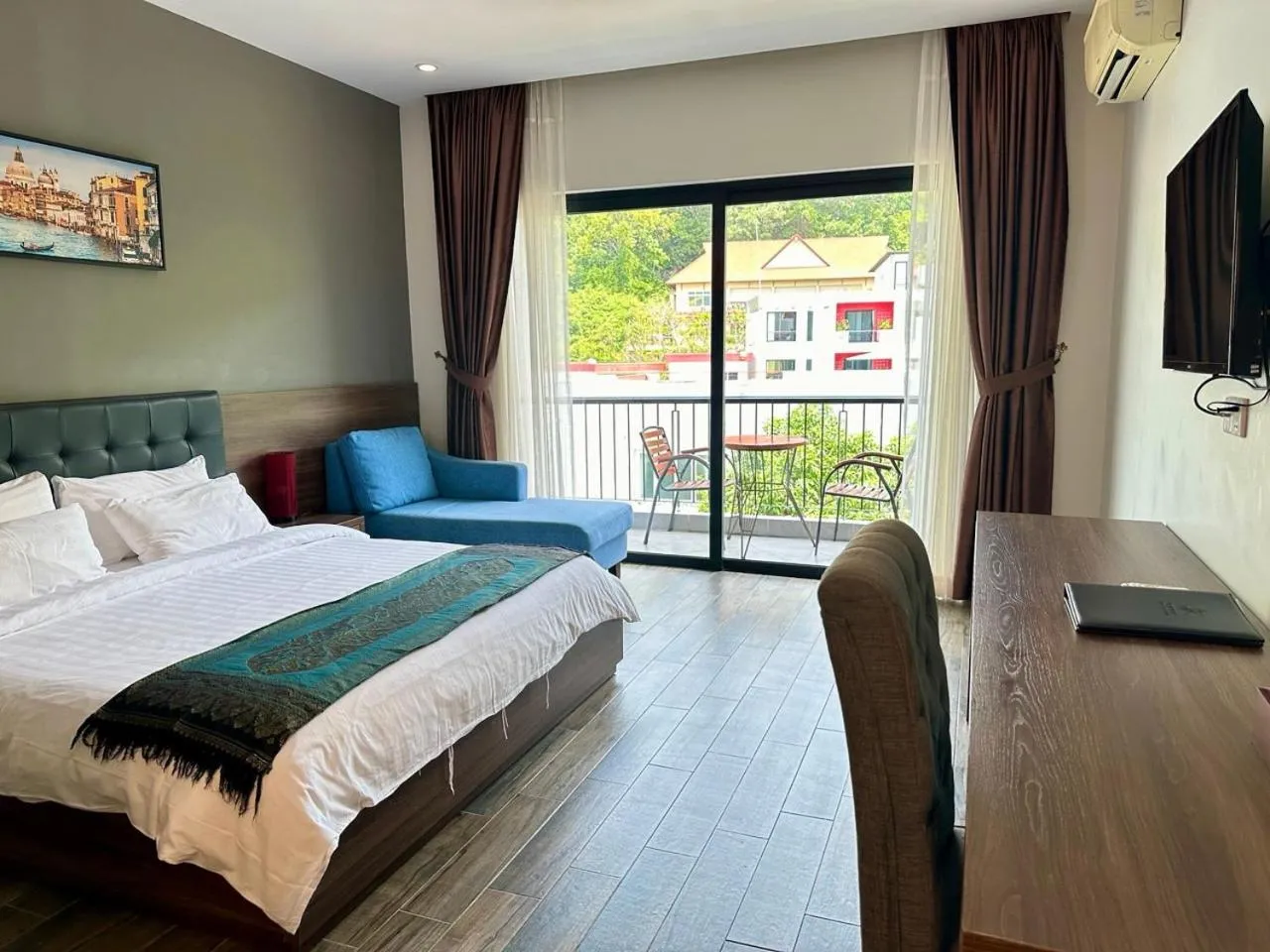 View (from property/room), Bed in KEP BAY HOTEL & RESORT