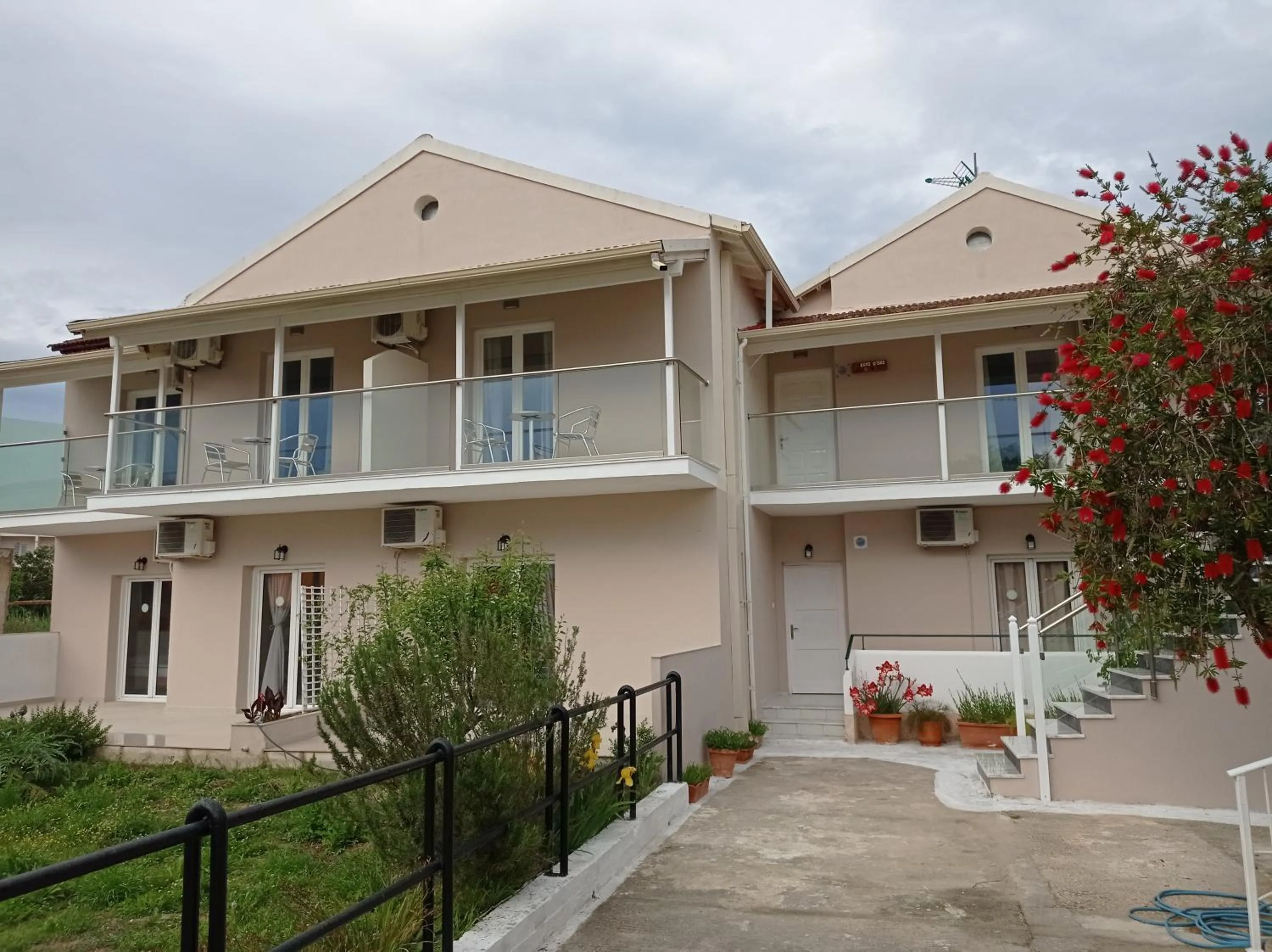 Property building in Cavo D' Oro Complex