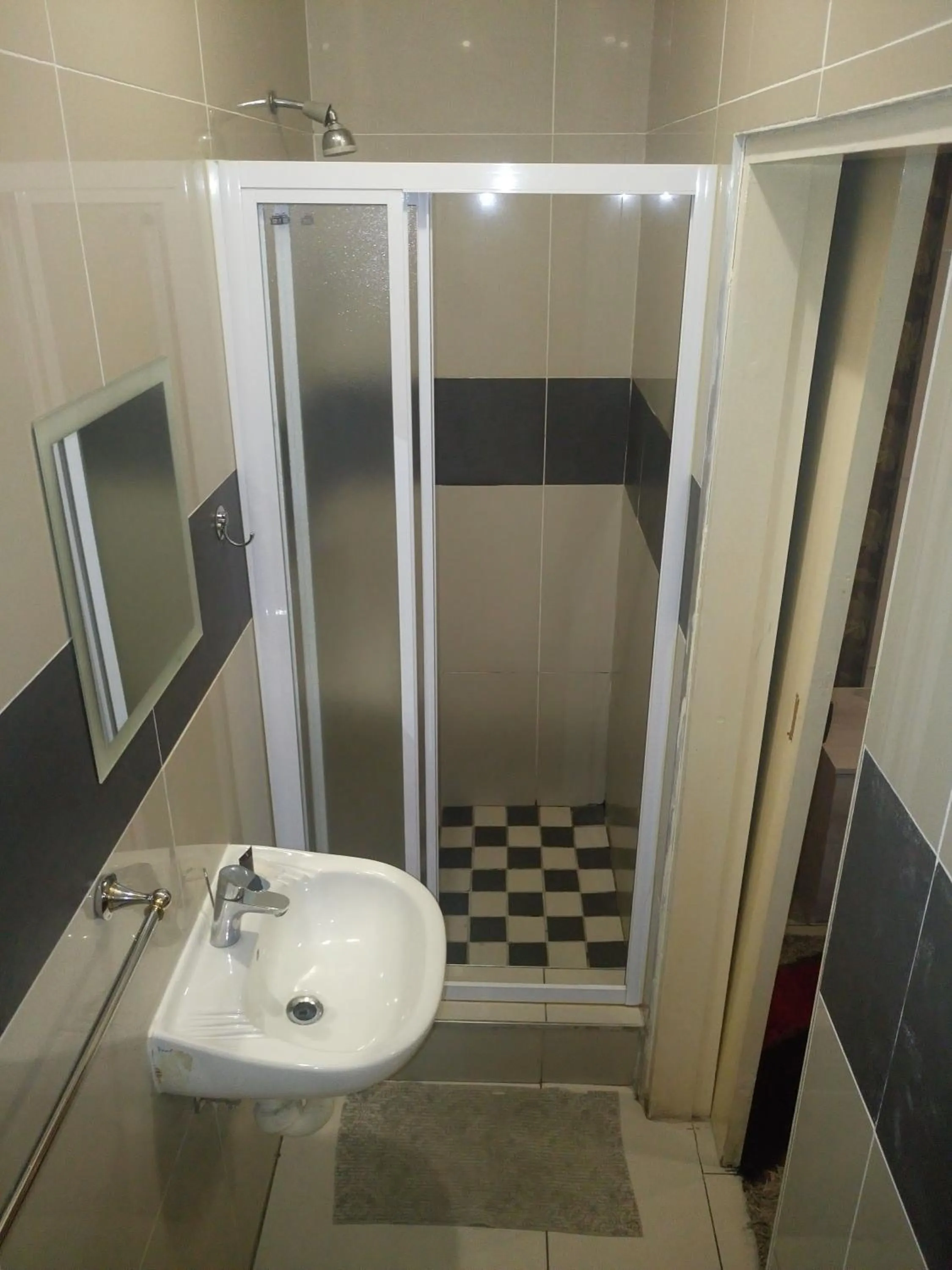 Day in The Union Hotel