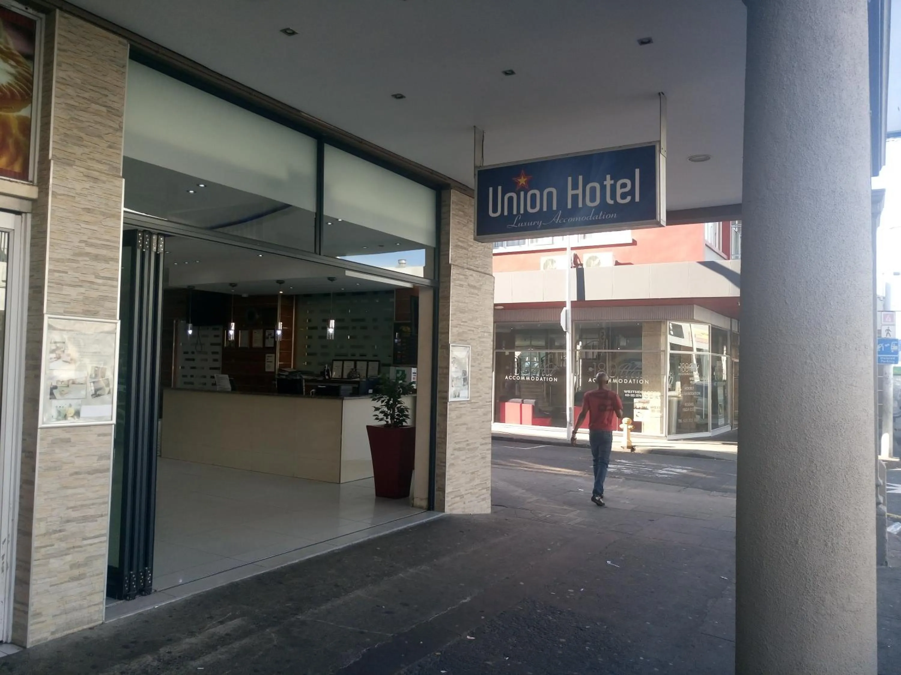 Facade/entrance in The Union Hotel