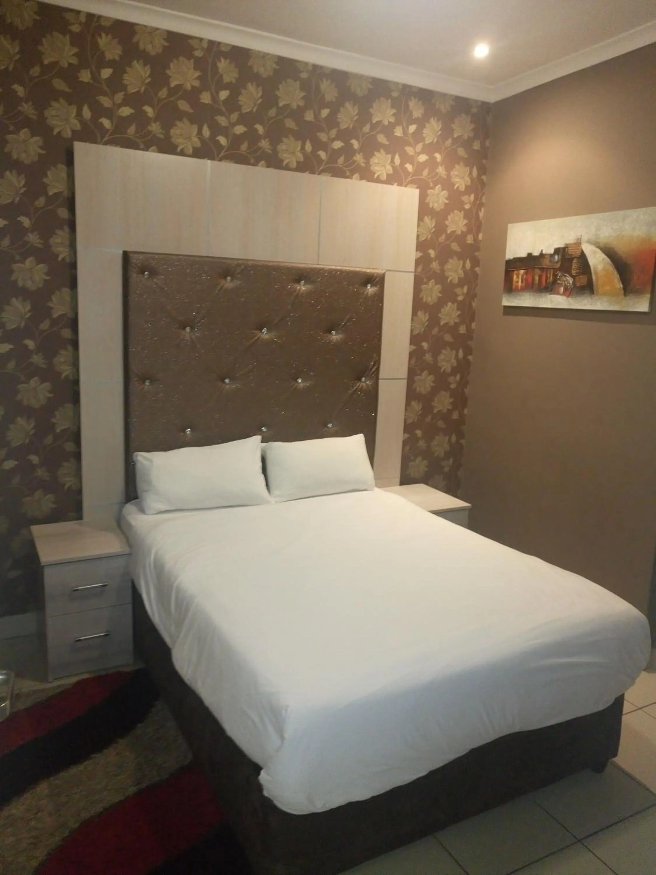 Day, Bed in The Union Hotel