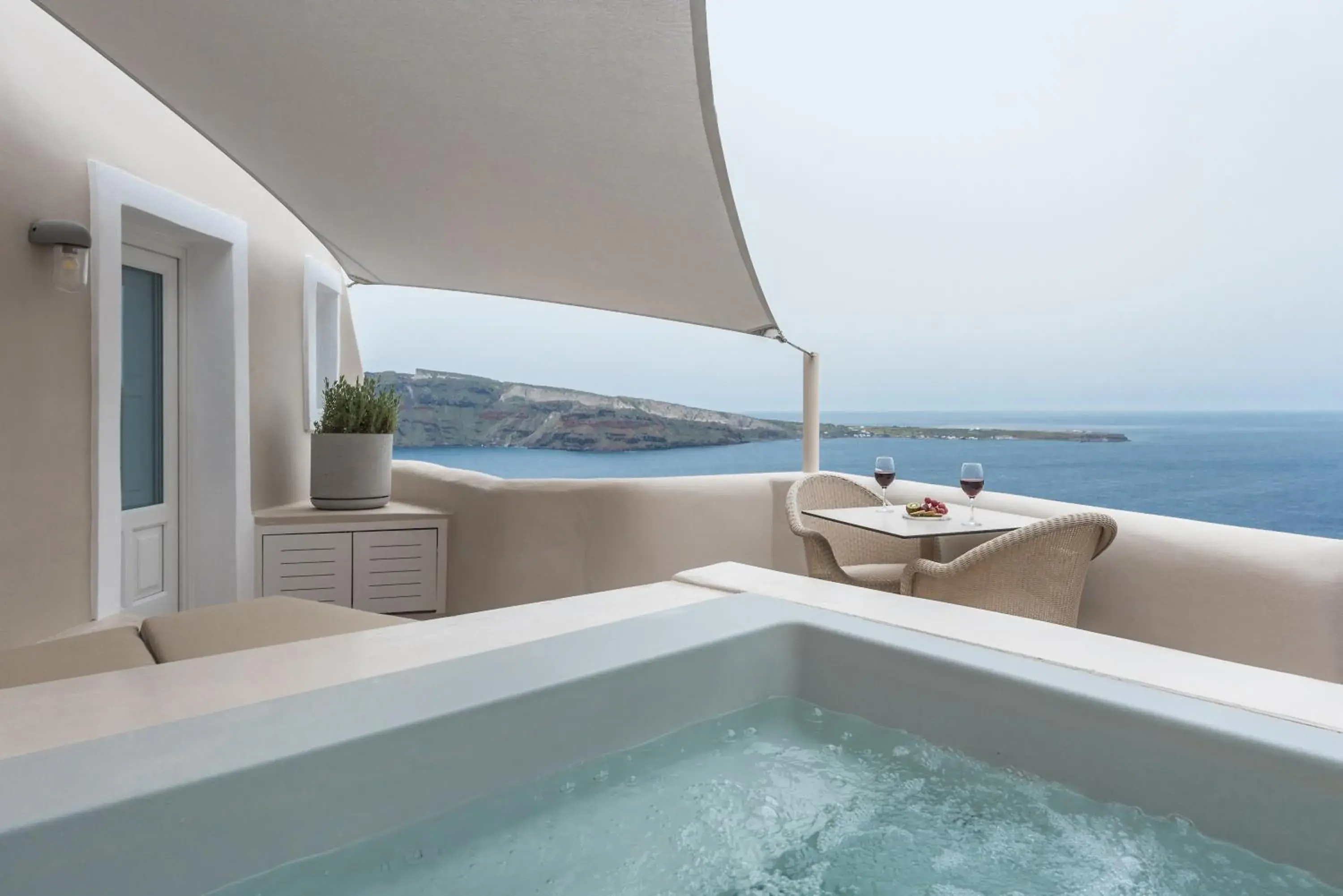 Junior Suite with Caldera & Sunset View in Art Maisons Oia Castle Junior Suite with Caldera & Sunset View in Art Maisons Oia Castle