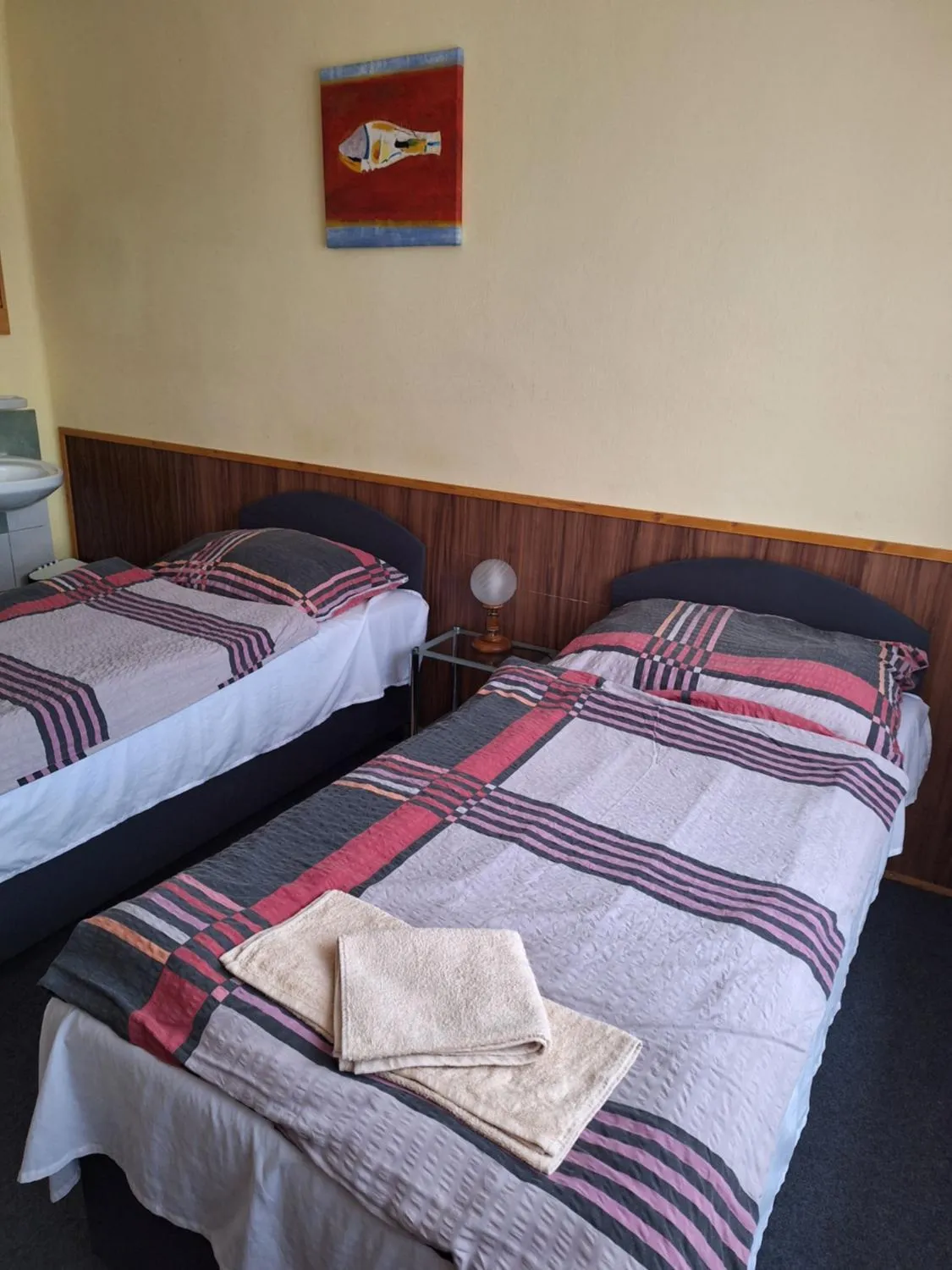 Bed in Grill Terasz Étterem és Szálláshely