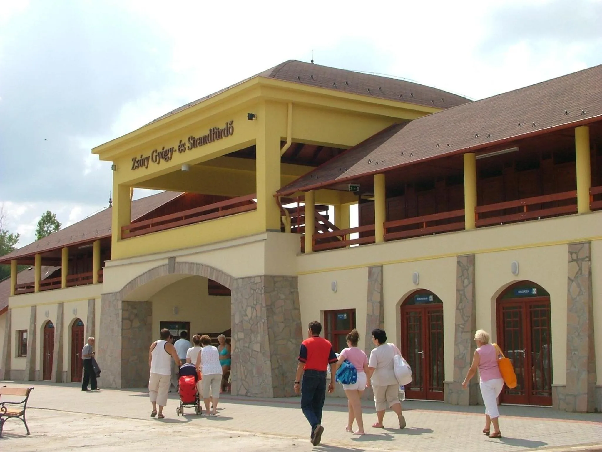 Spa and wellness centre/facilities in Grill Terasz Étterem és Szálláshely