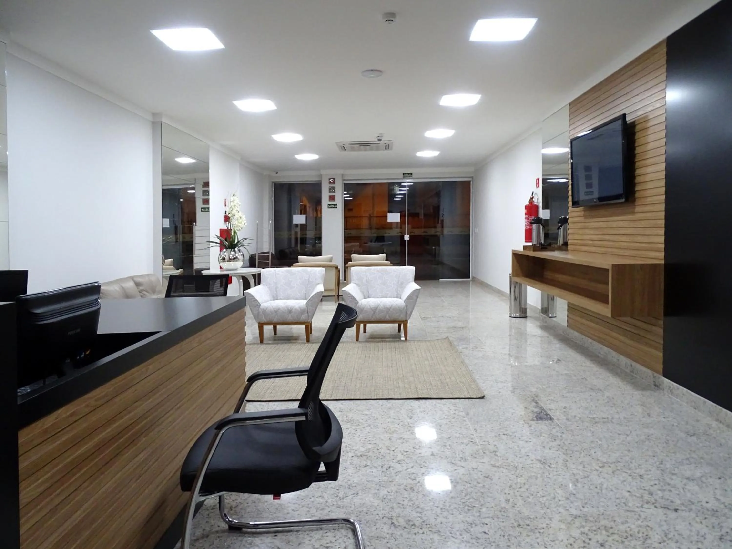 TV and multimedia in BITTI HOTEL Aracruz by Samba