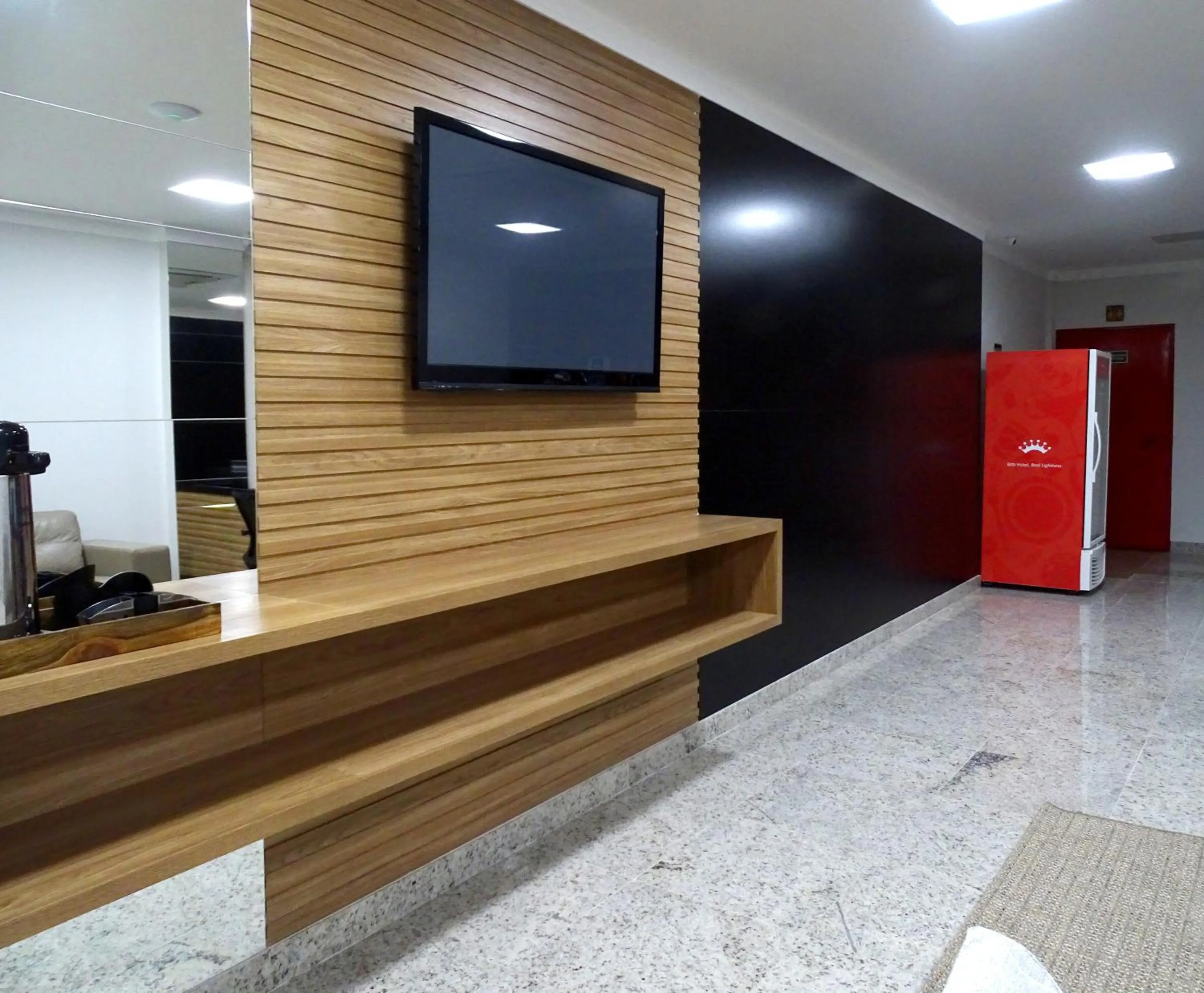 TV and multimedia in BITTI HOTEL Aracruz by Samba