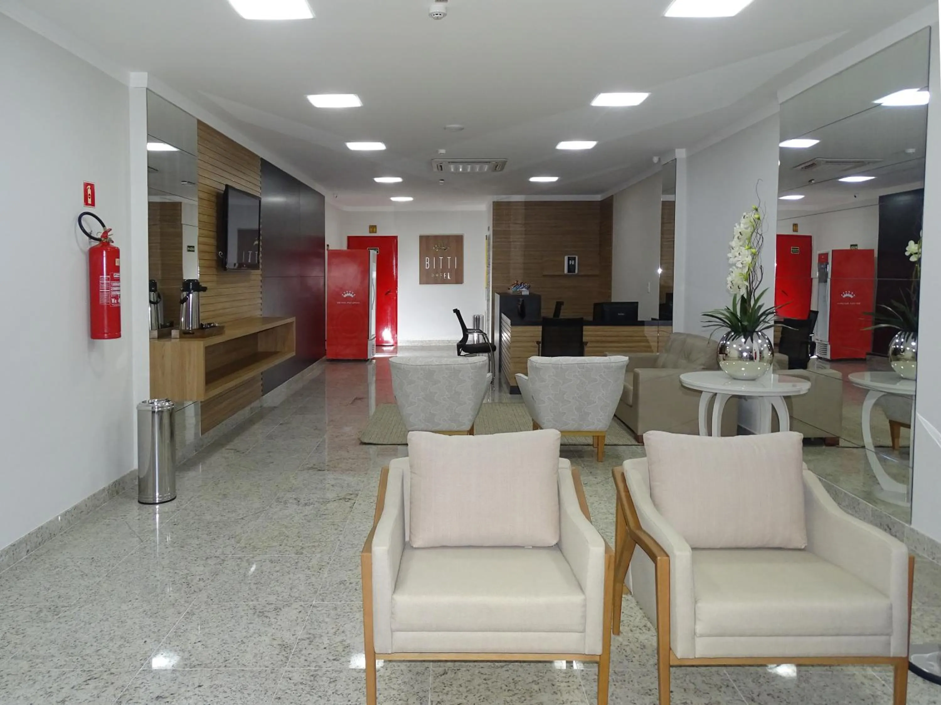 TV and multimedia in BITTI HOTEL Aracruz by Samba