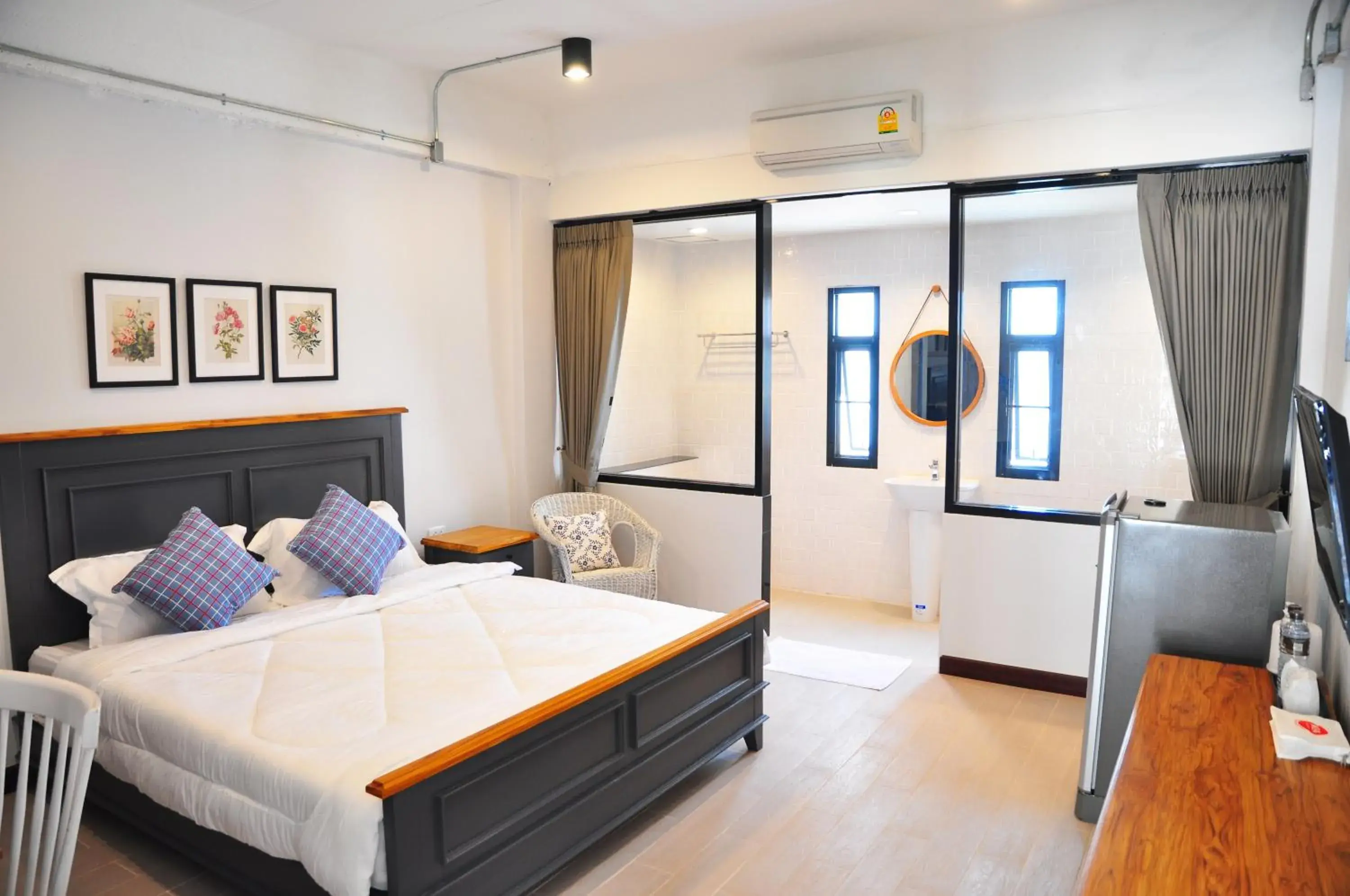 C Room "Chomchan" at Airport C Room "Chomchan" at Airport