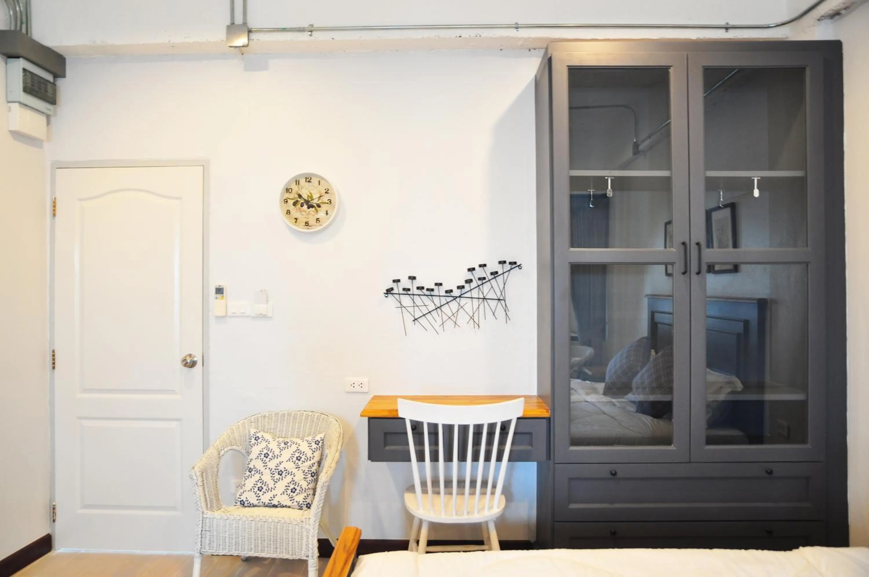 Seating area in C Room "Chomchan" at Airport