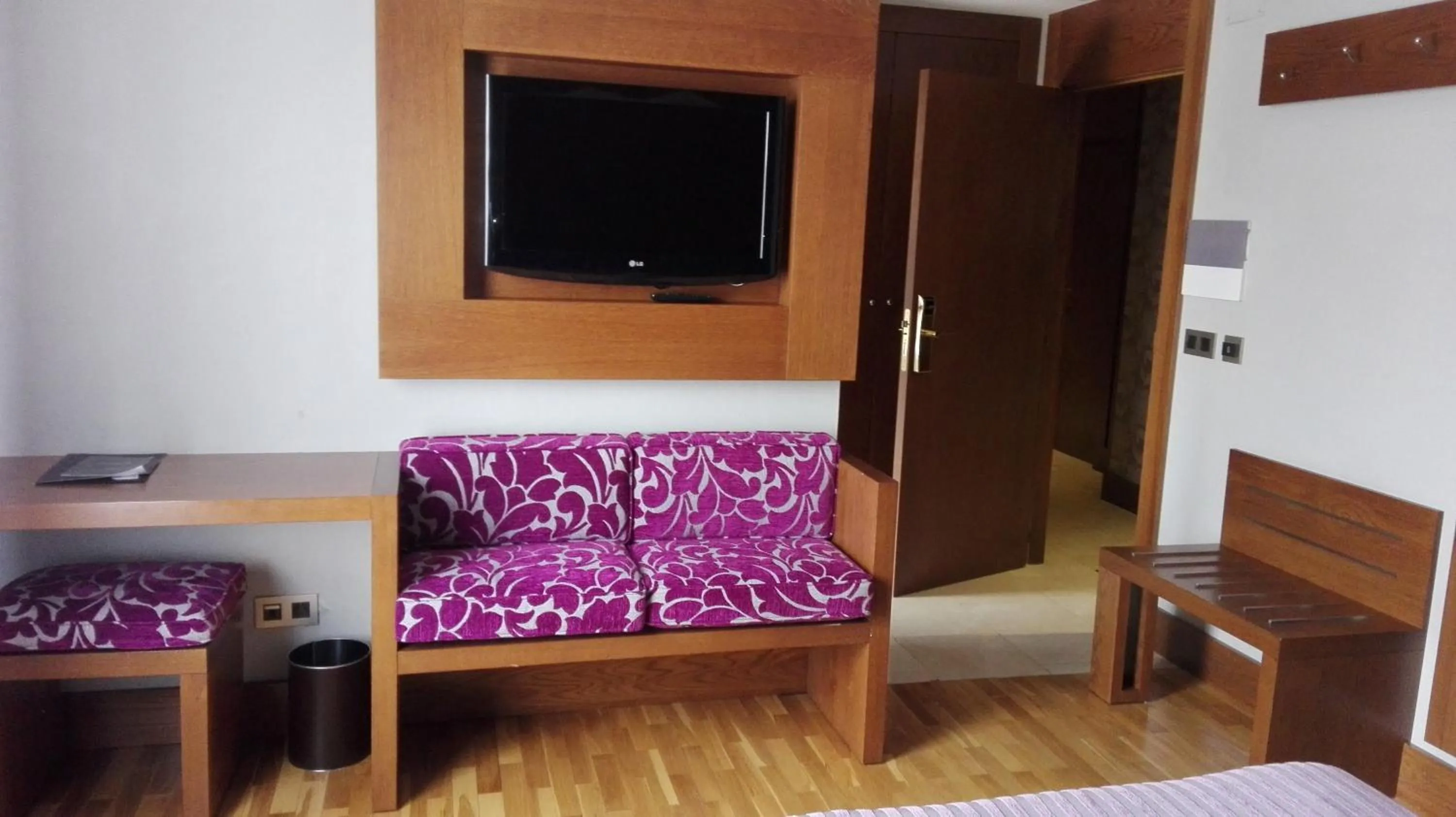 Decorative detail in Hotel Confort BRASEROS