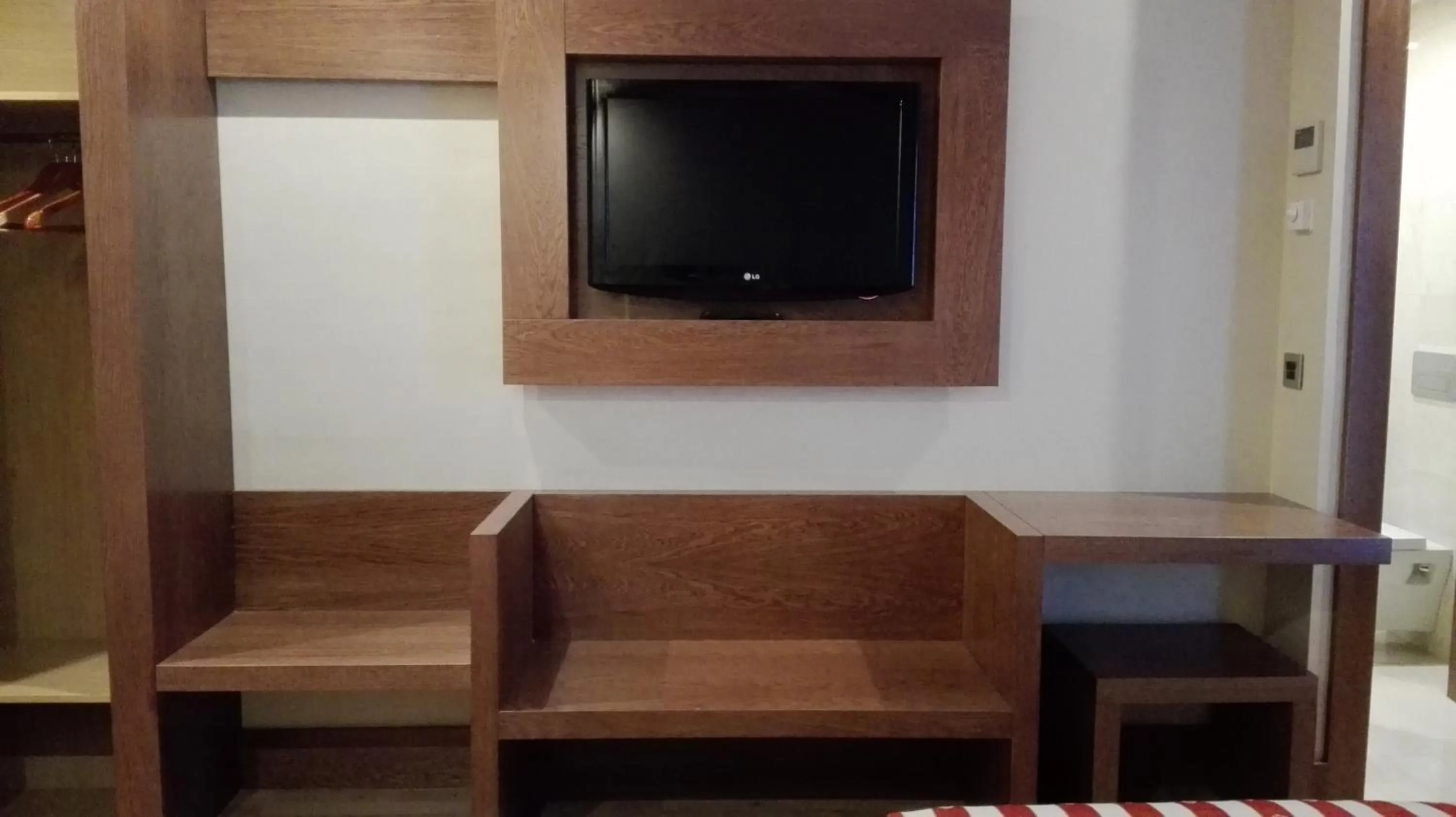 Decorative detail in Hotel Confort BRASEROS