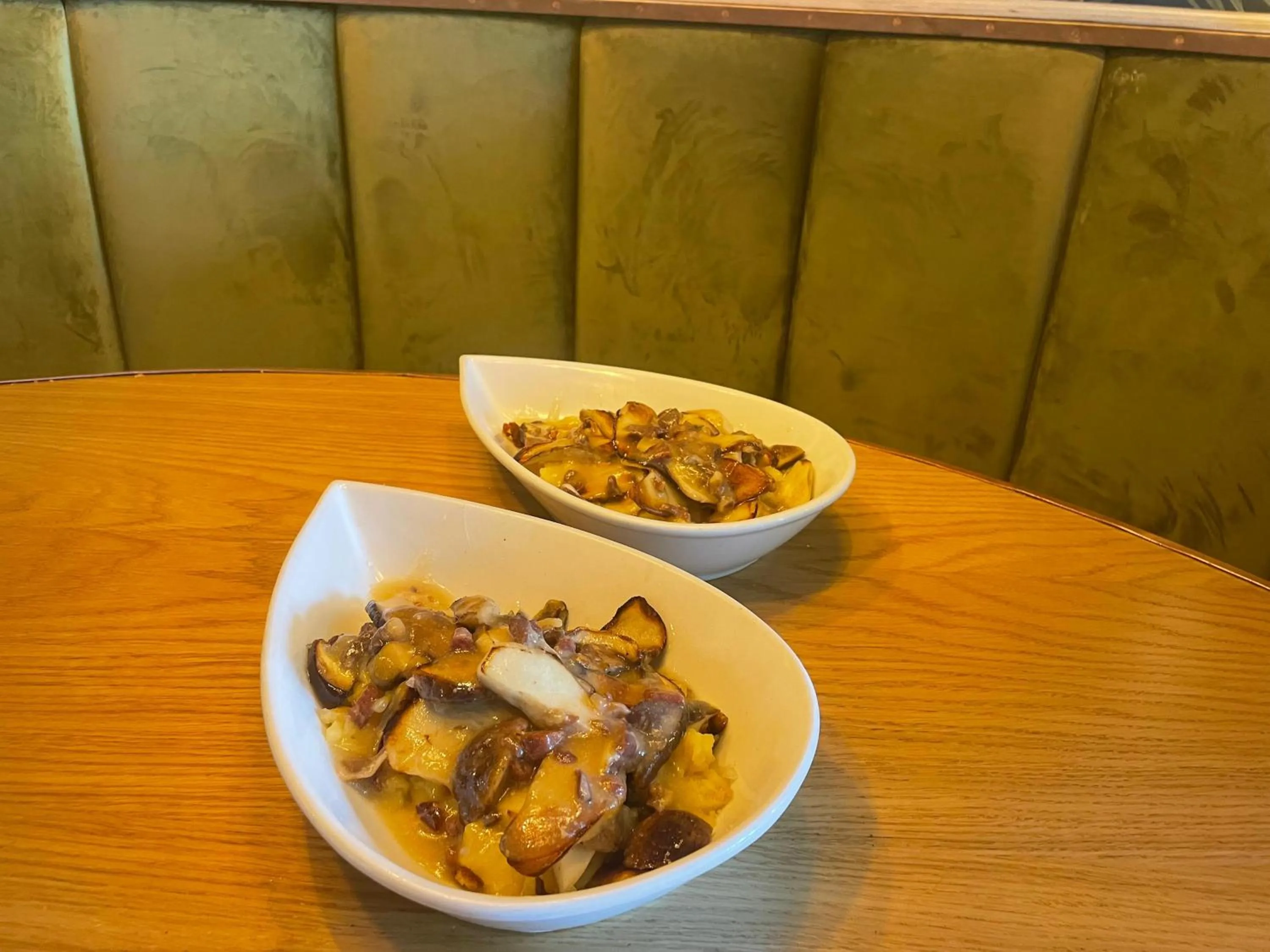 Food in Hotel Confort BRASEROS