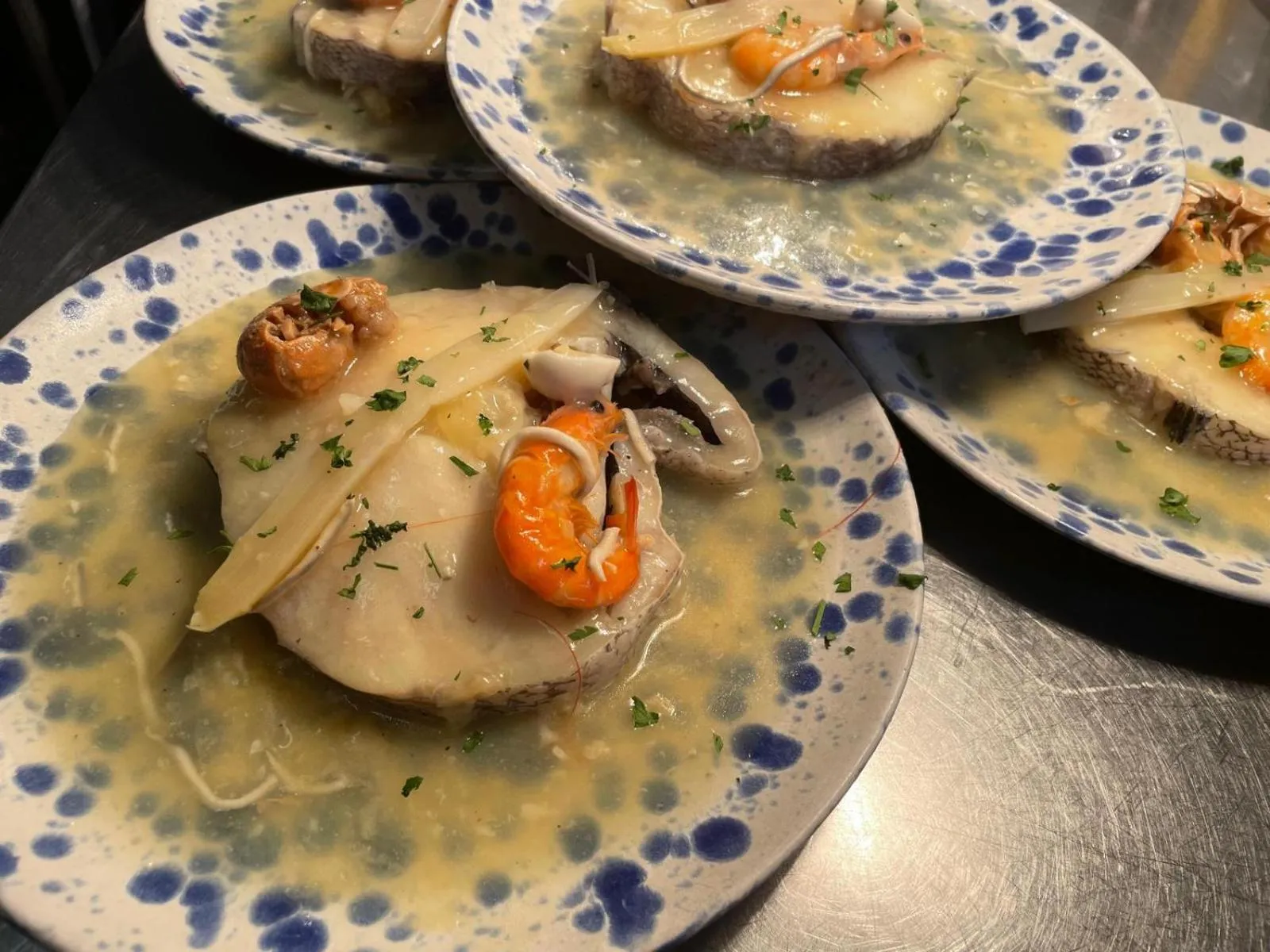 Food in Hotel Confort BRASEROS