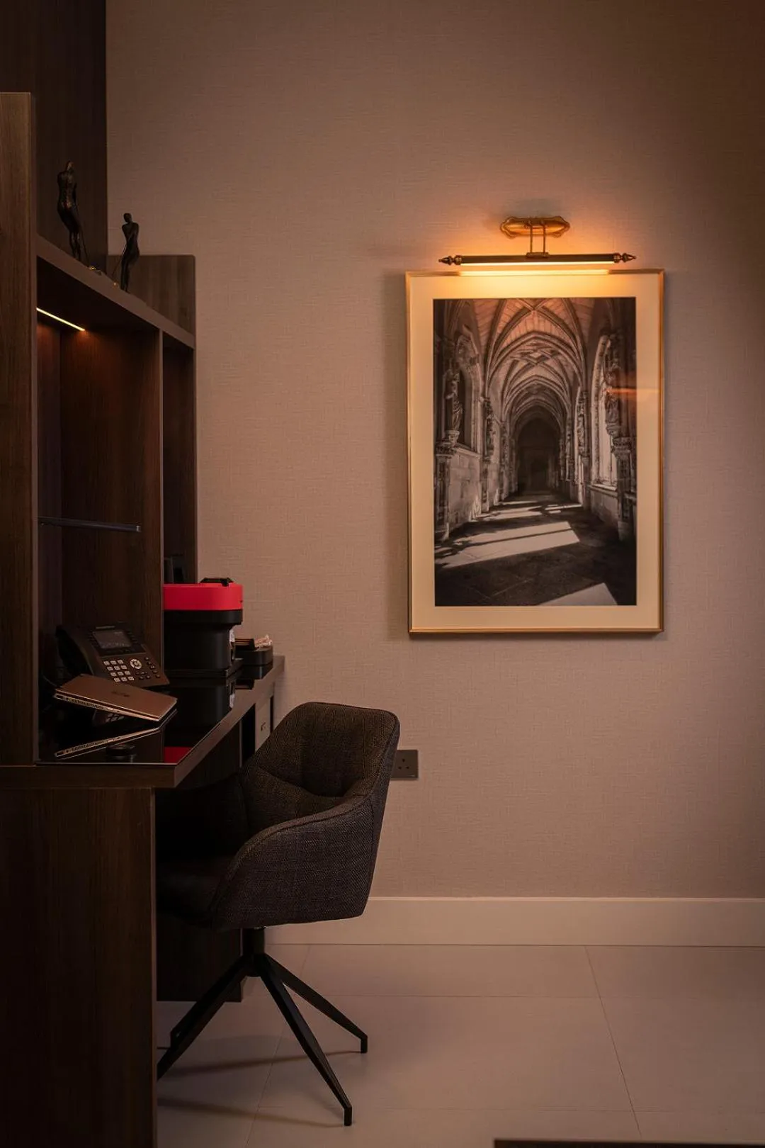 hair dresser in Viola Gardens Residence Serviced apartments