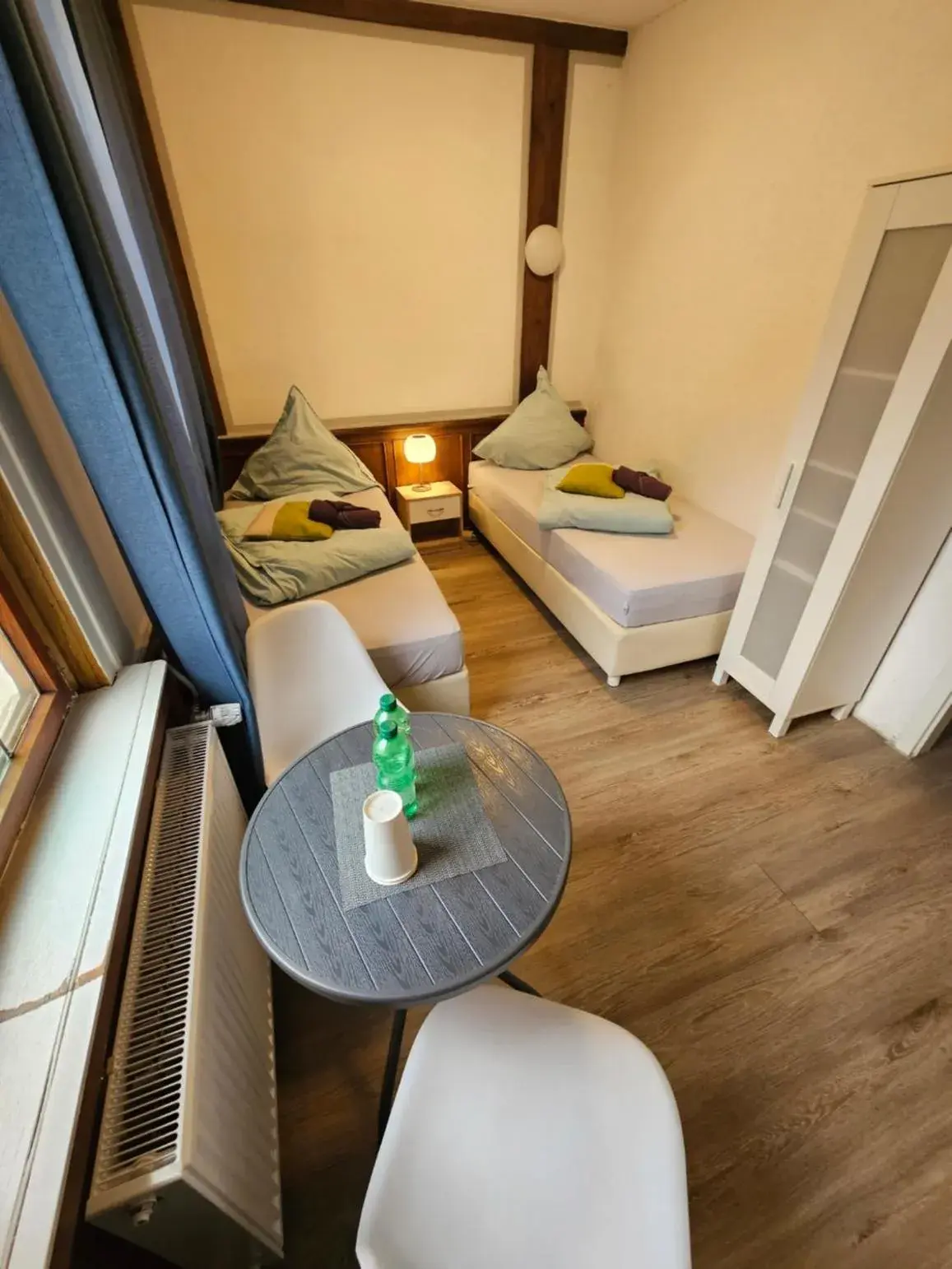 Standard Twin Room in Hotel & Hostel Albstadt Standard Twin Room in Hotel & Hostel Albstadt