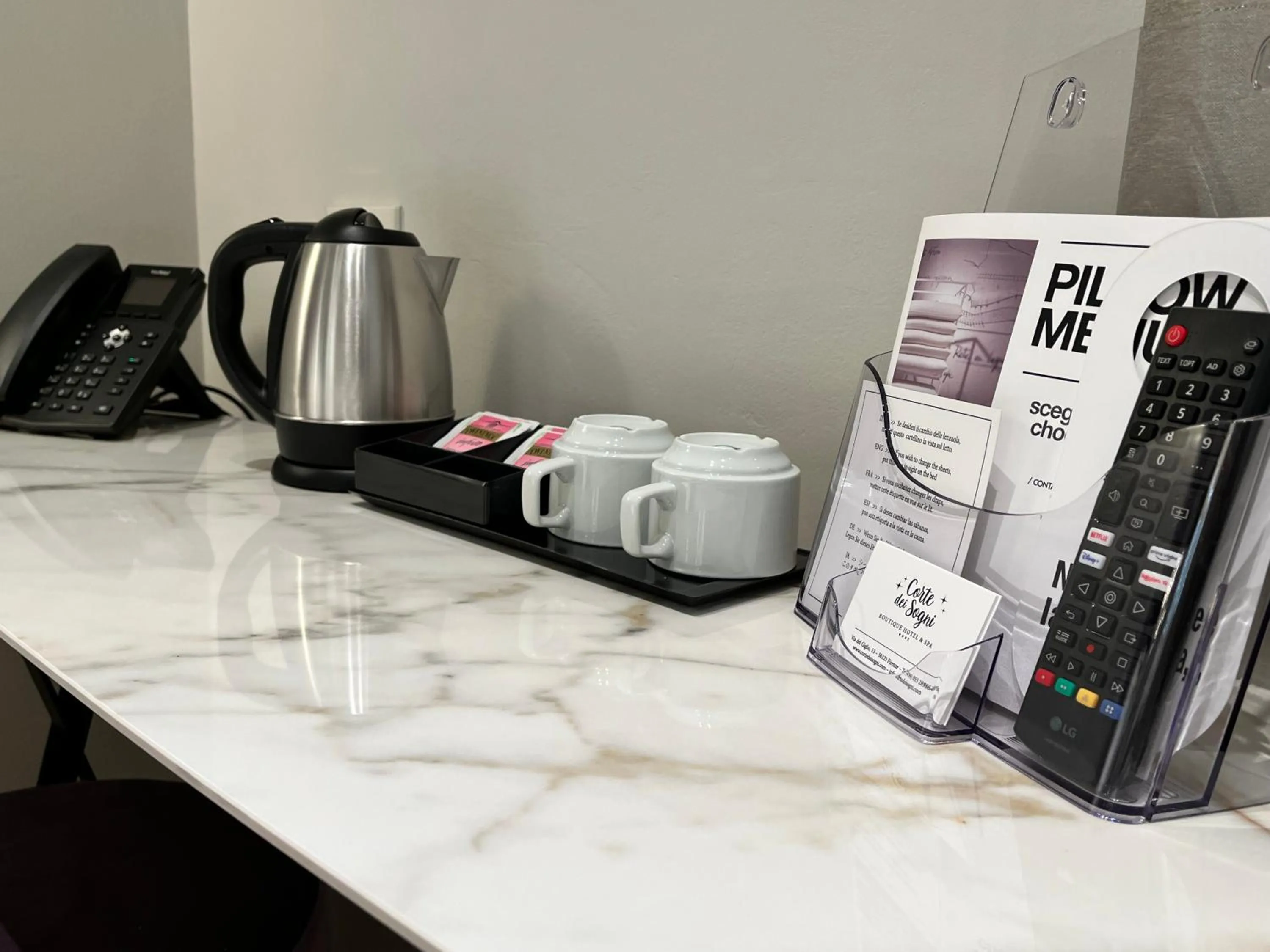 Coffee/tea facilities in Corte dei Sogni Boutique Hotel & spa