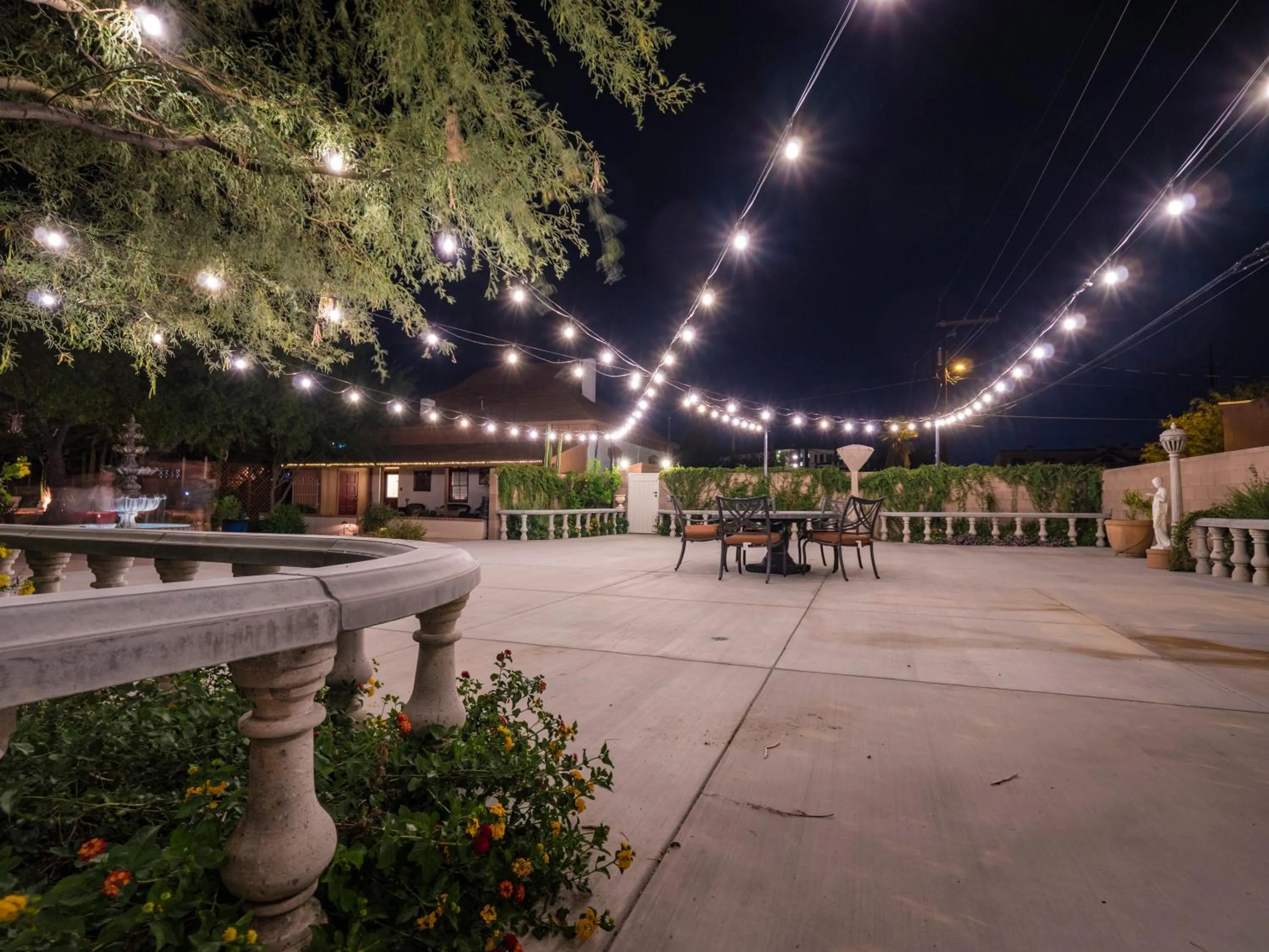 Patio in El Amador Inn Downtown Tucson