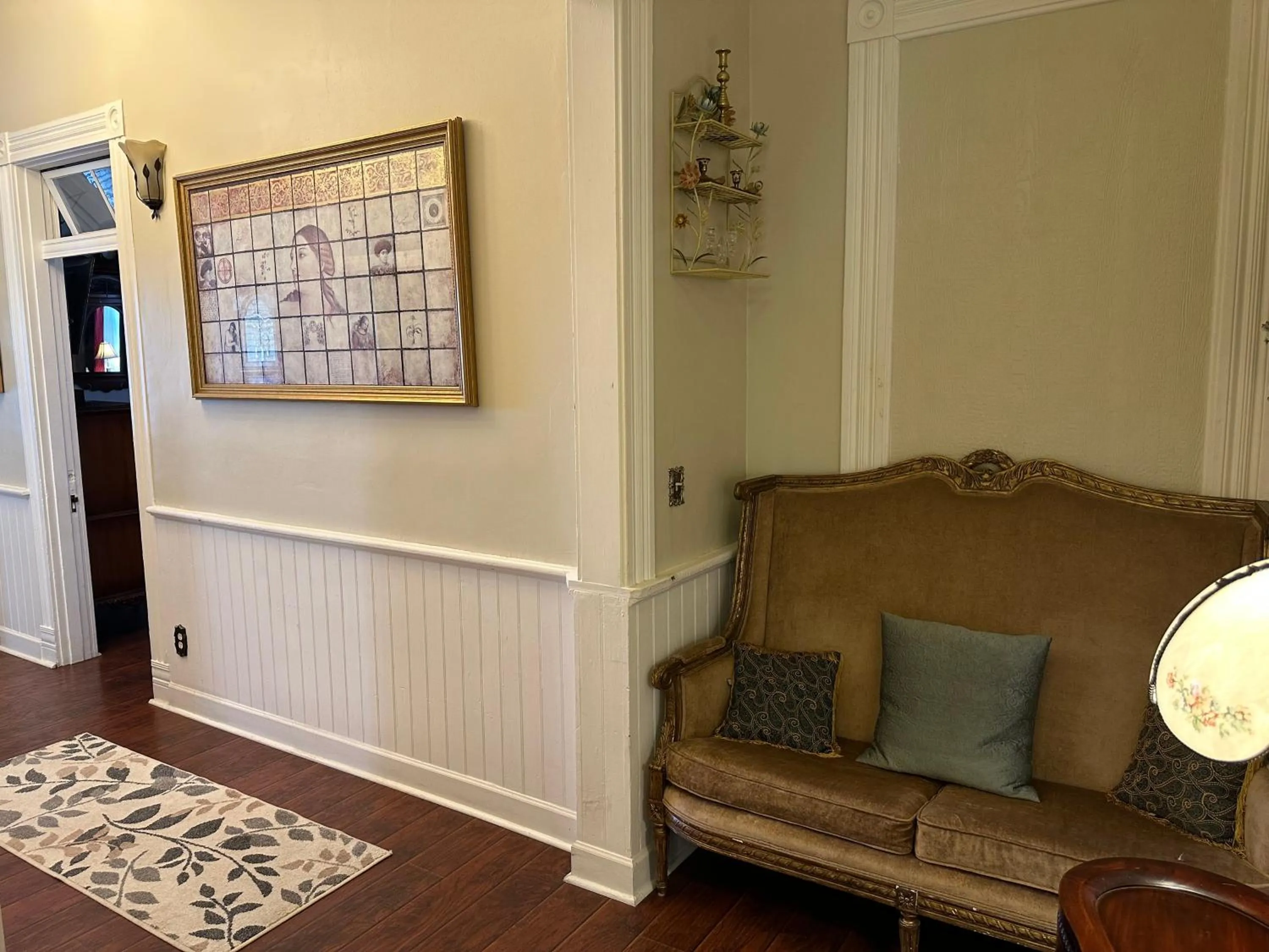 Seating area in El Amador Inn Downtown Tucson