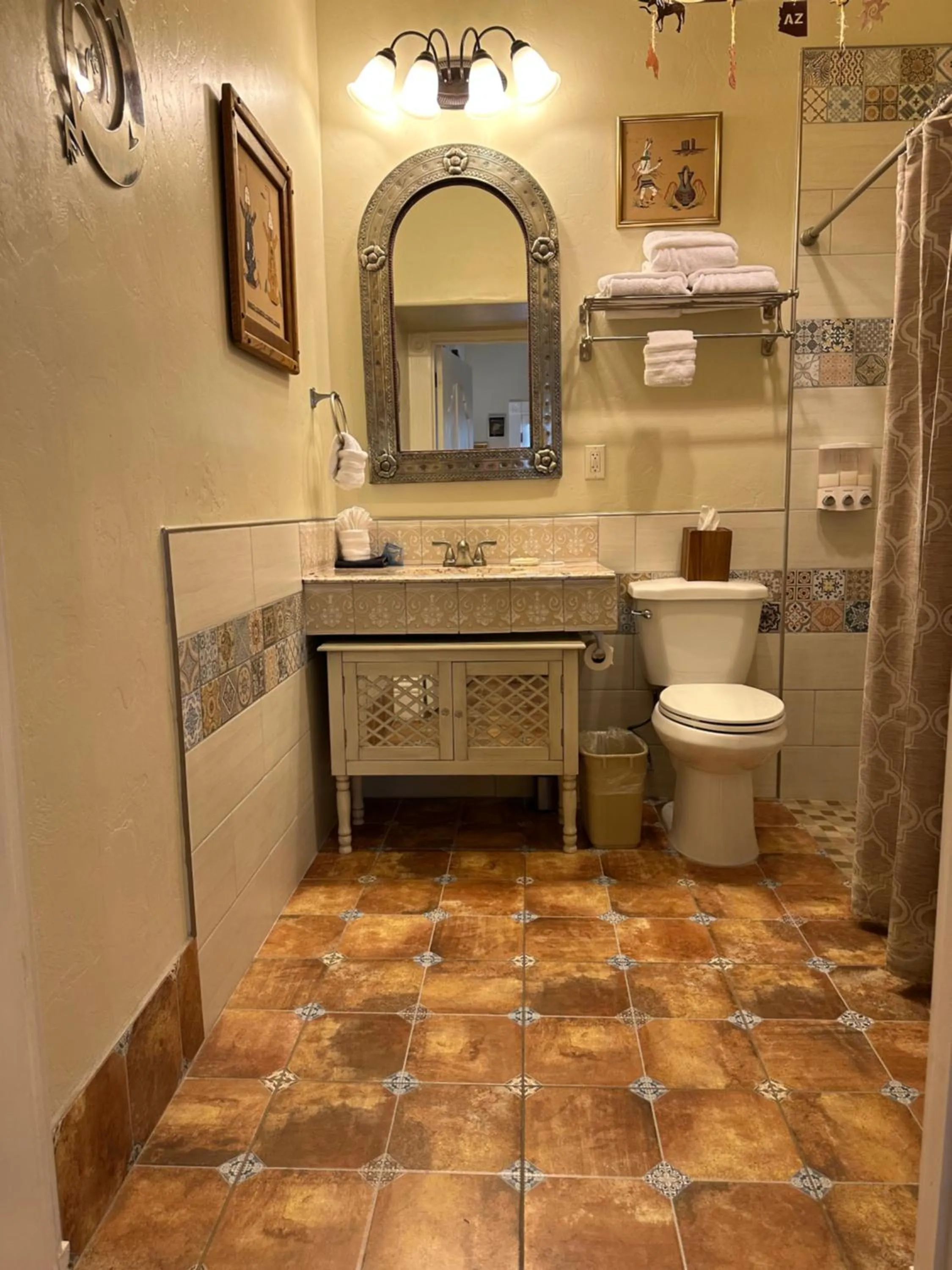 Bathroom in El Amador Inn Downtown Tucson