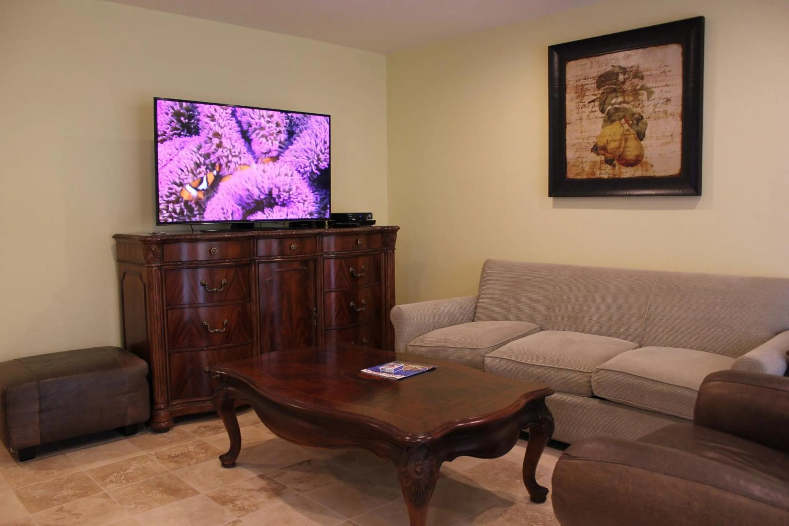 TV and multimedia in The Beach Palms Carlsbad