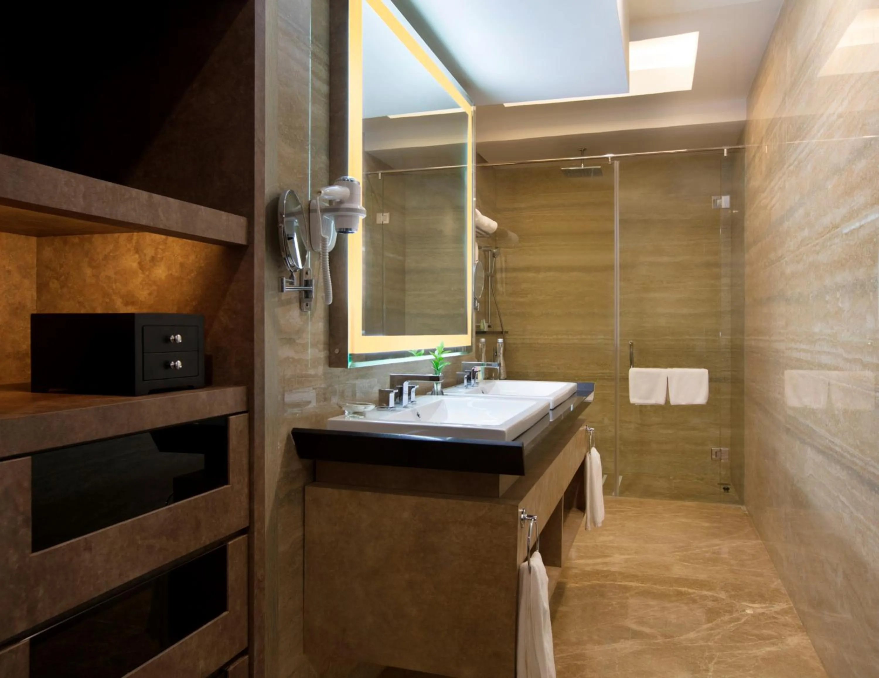 Bathroom in Wyndham Panbil Batam