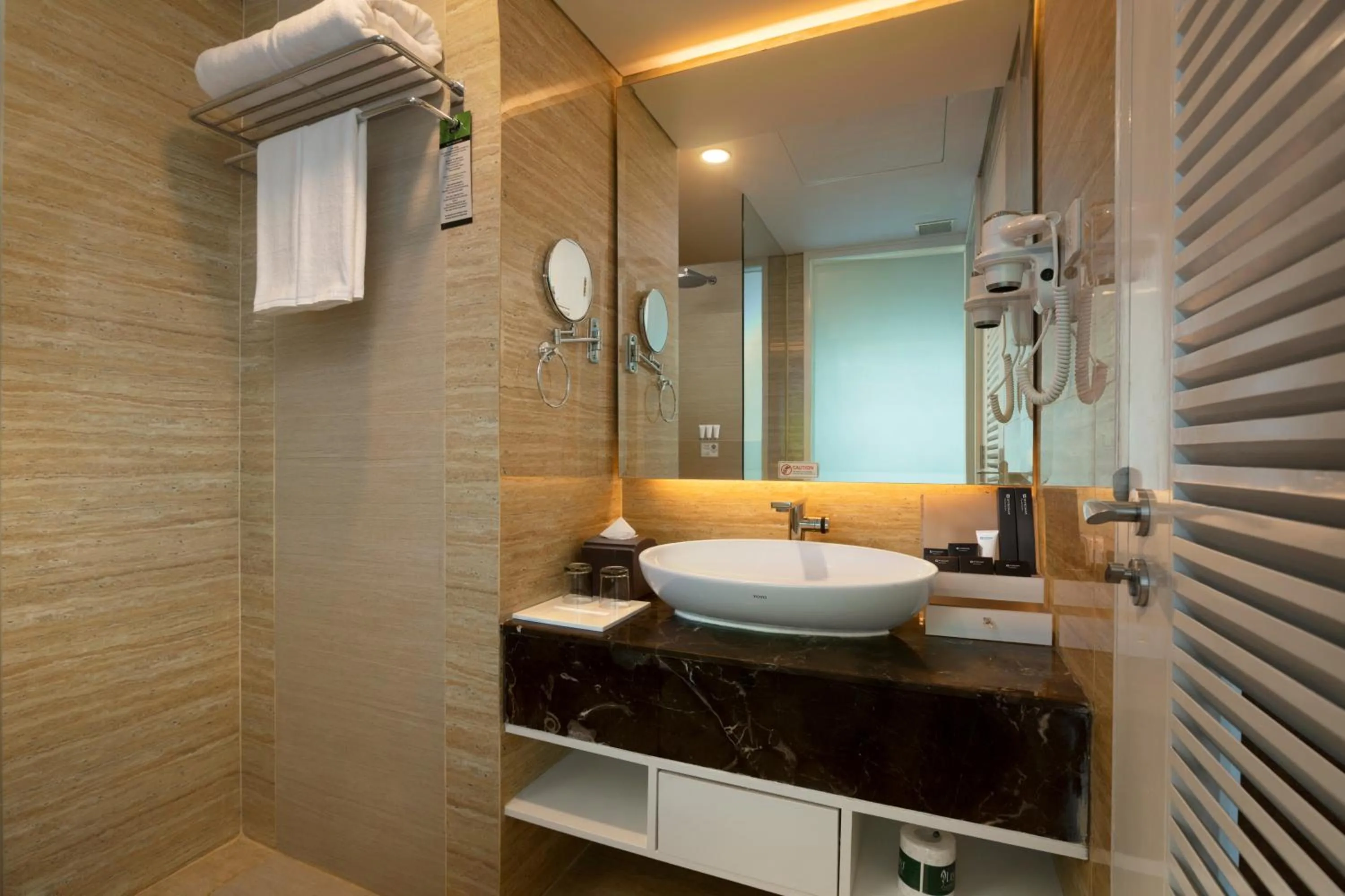 Bathroom in Wyndham Panbil Batam
