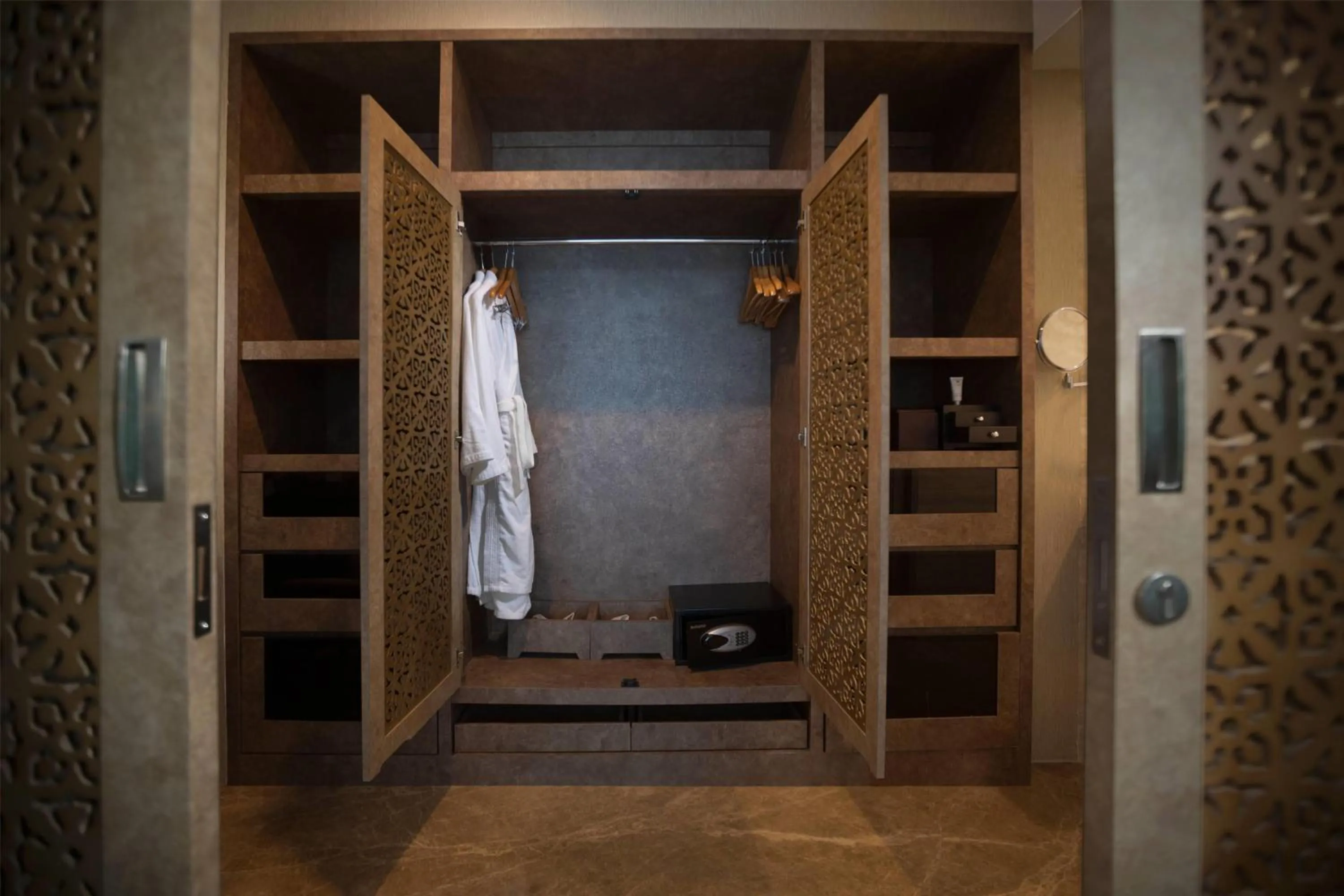 Photo of the whole room in Wyndham Panbil Batam