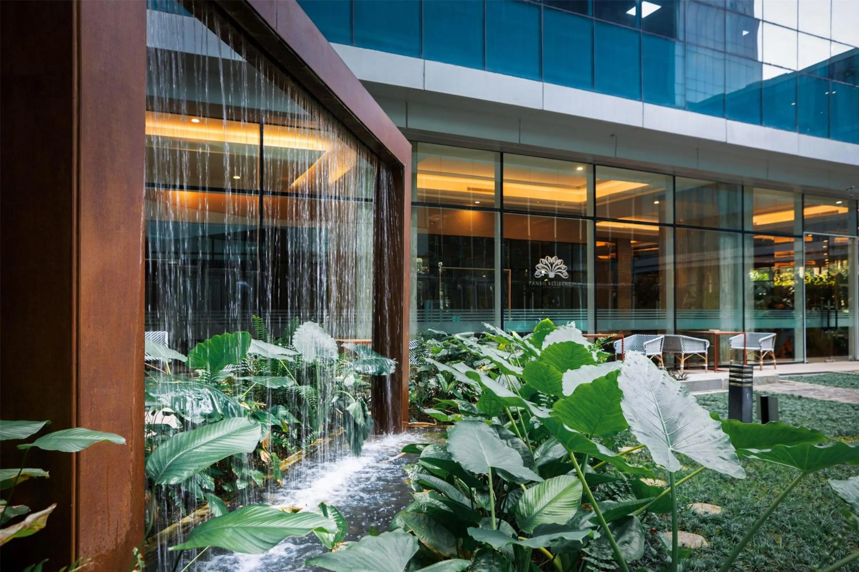 Lobby or reception in Wyndham Panbil Batam