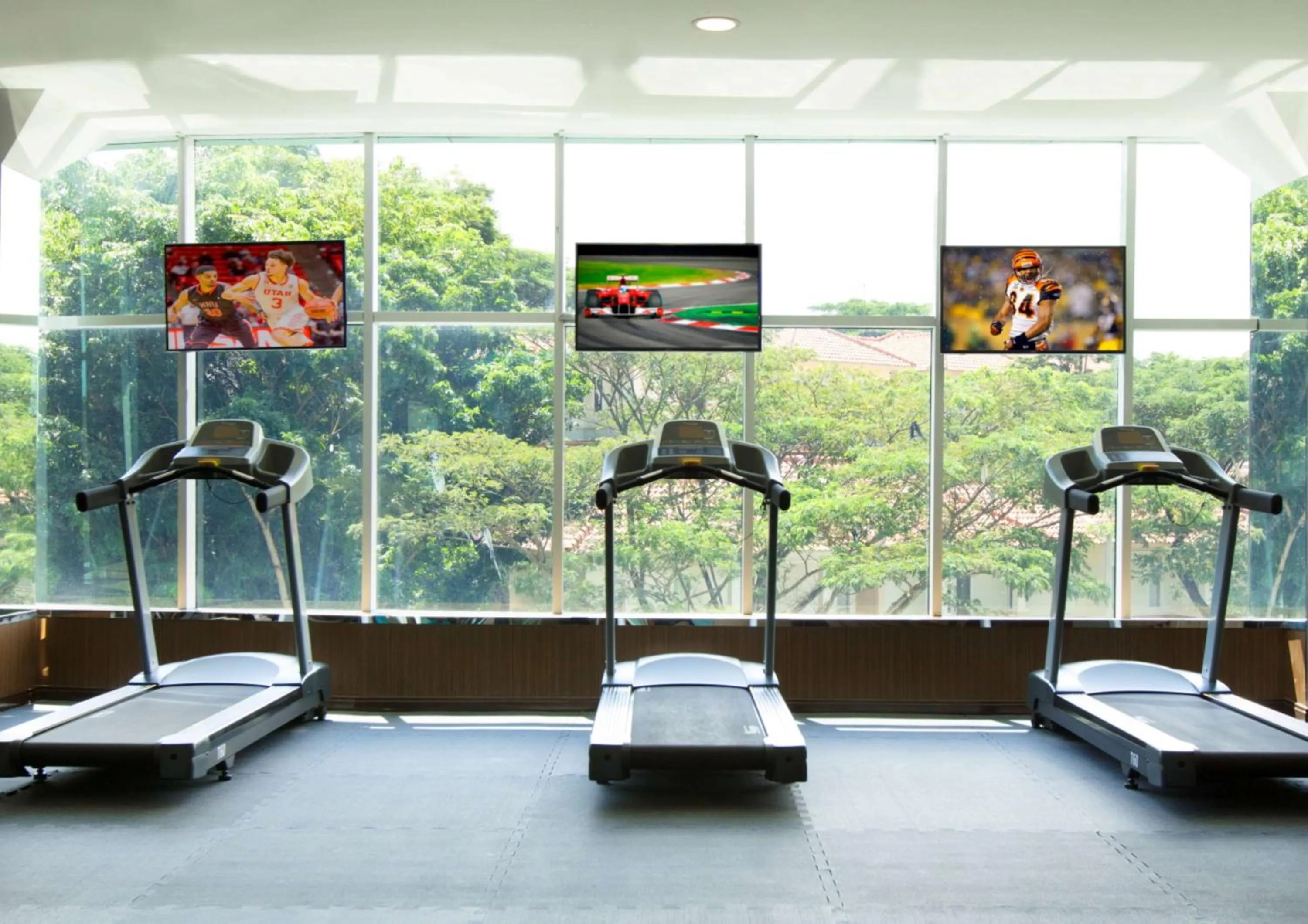 Fitness centre/facilities in Wyndham Panbil Batam