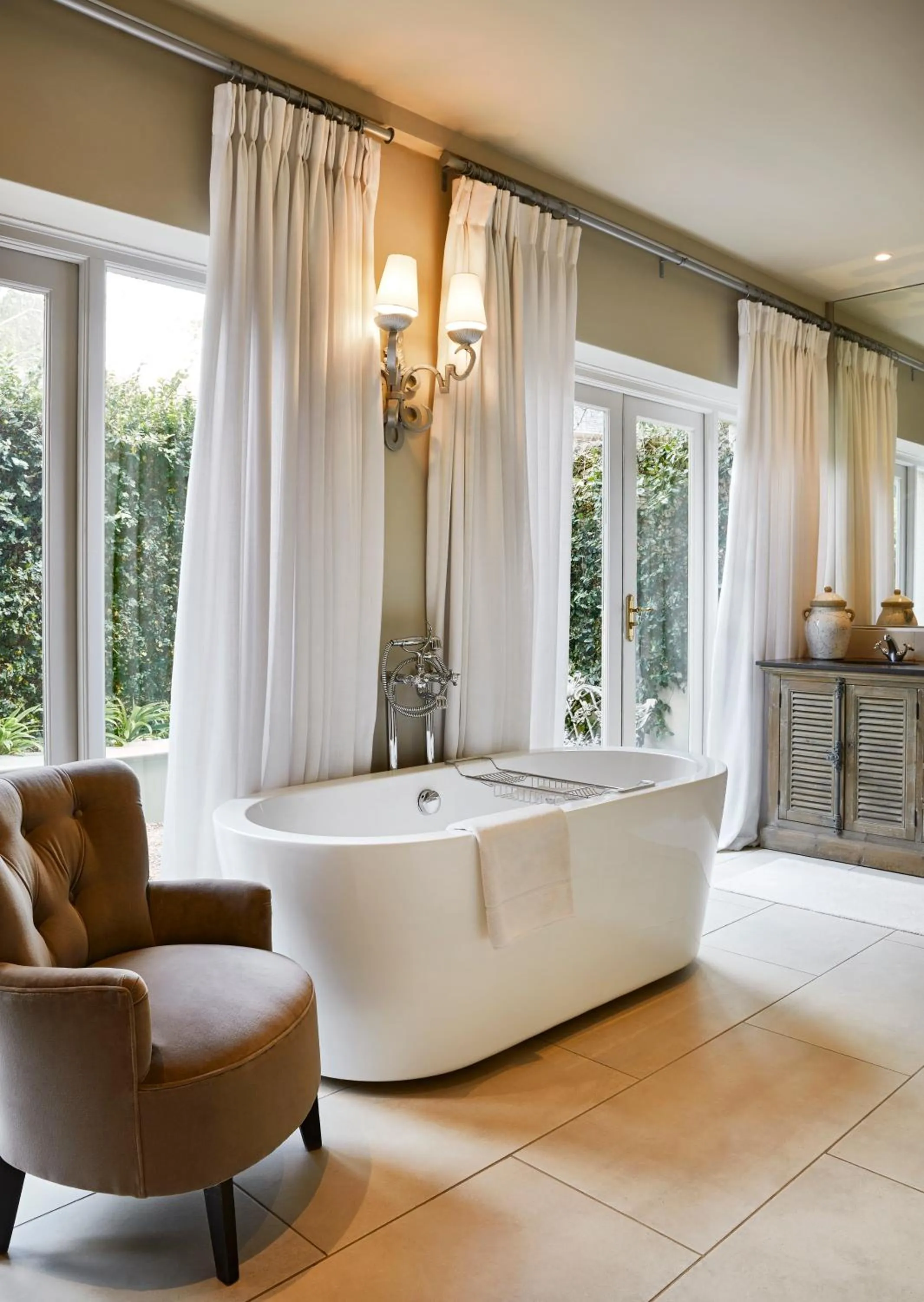 Bathroom in Hoeveld House