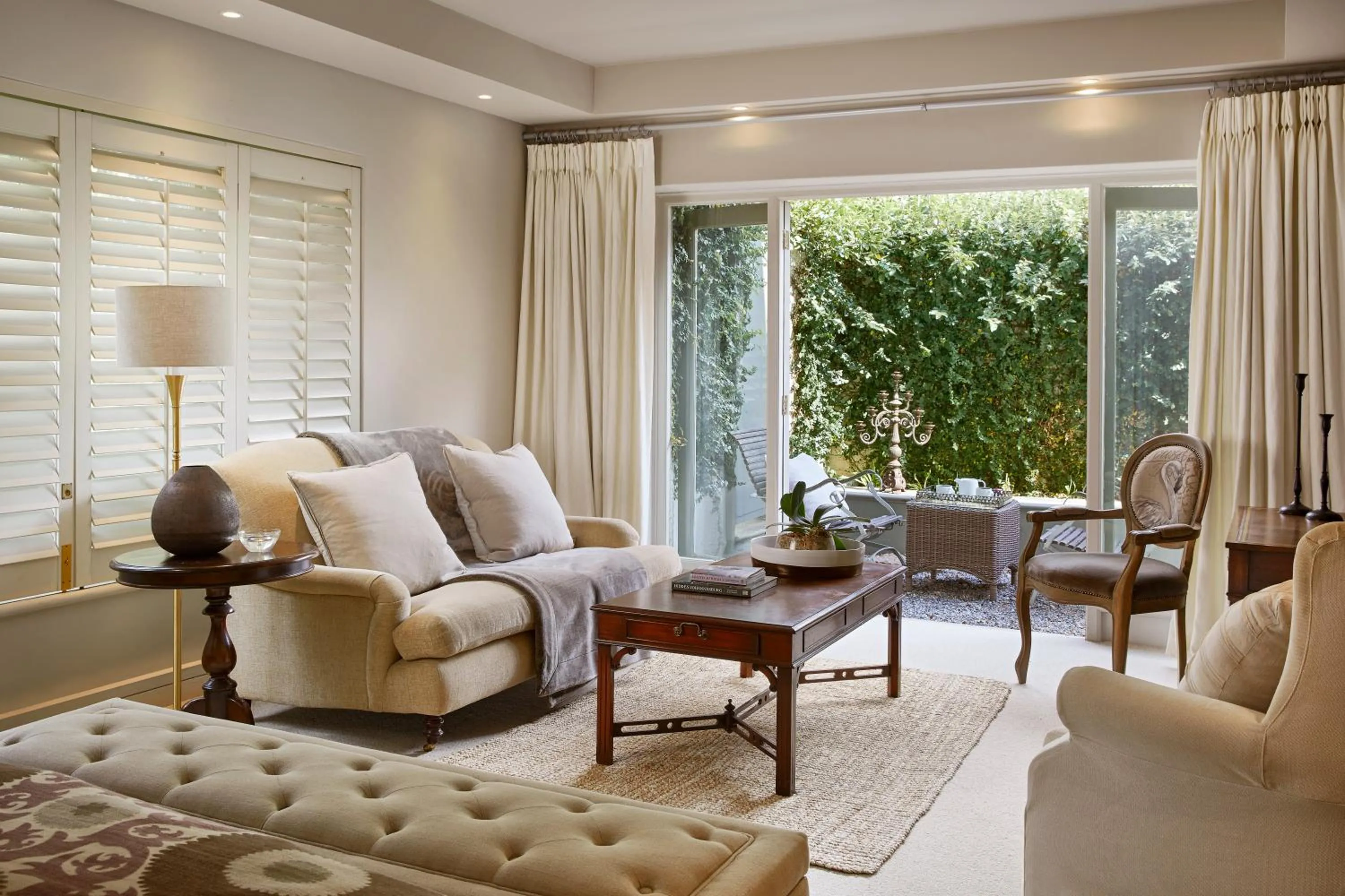 Seating area in Hoeveld House