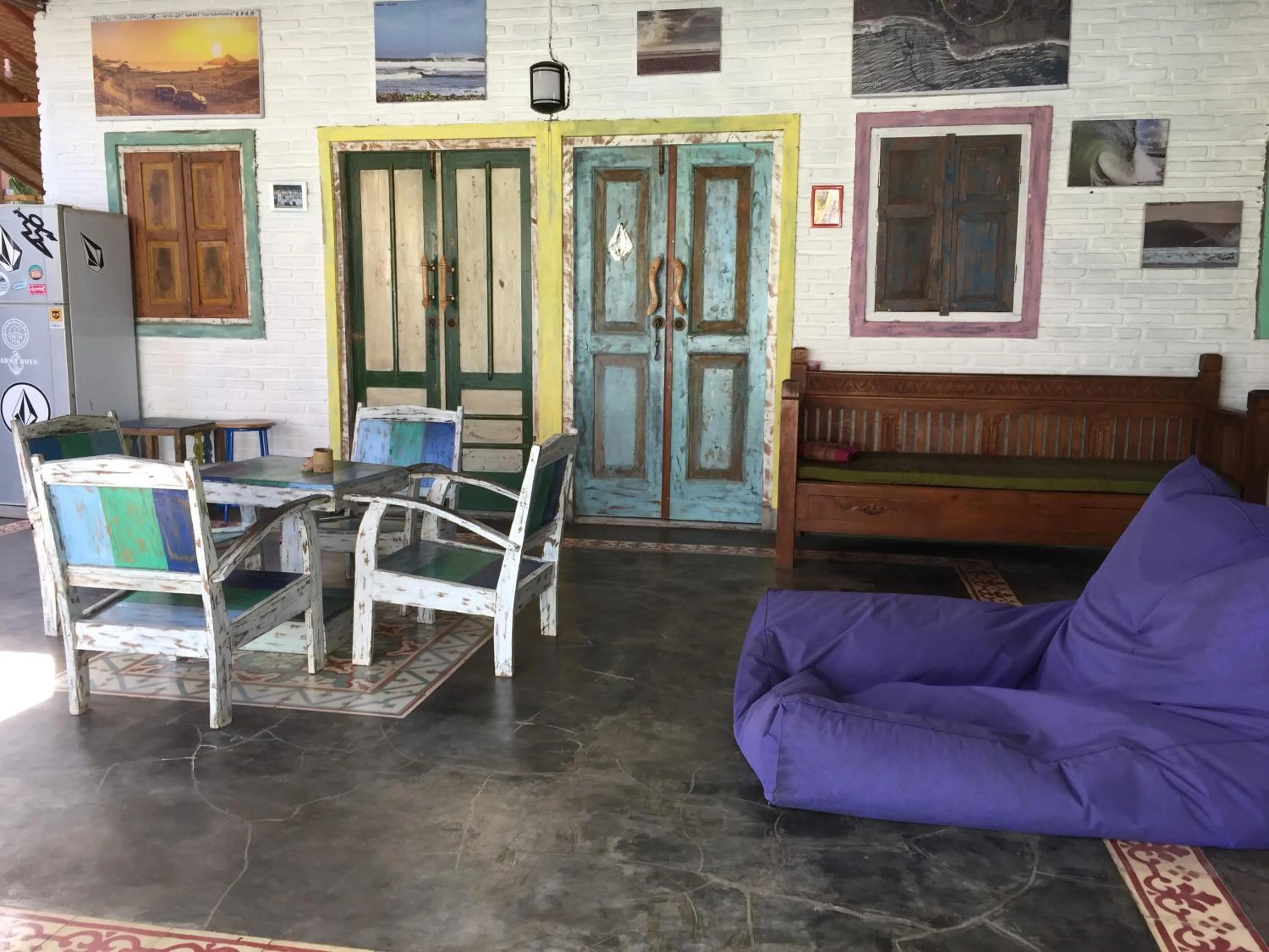 Living room in Medewi Secret SurfCamp