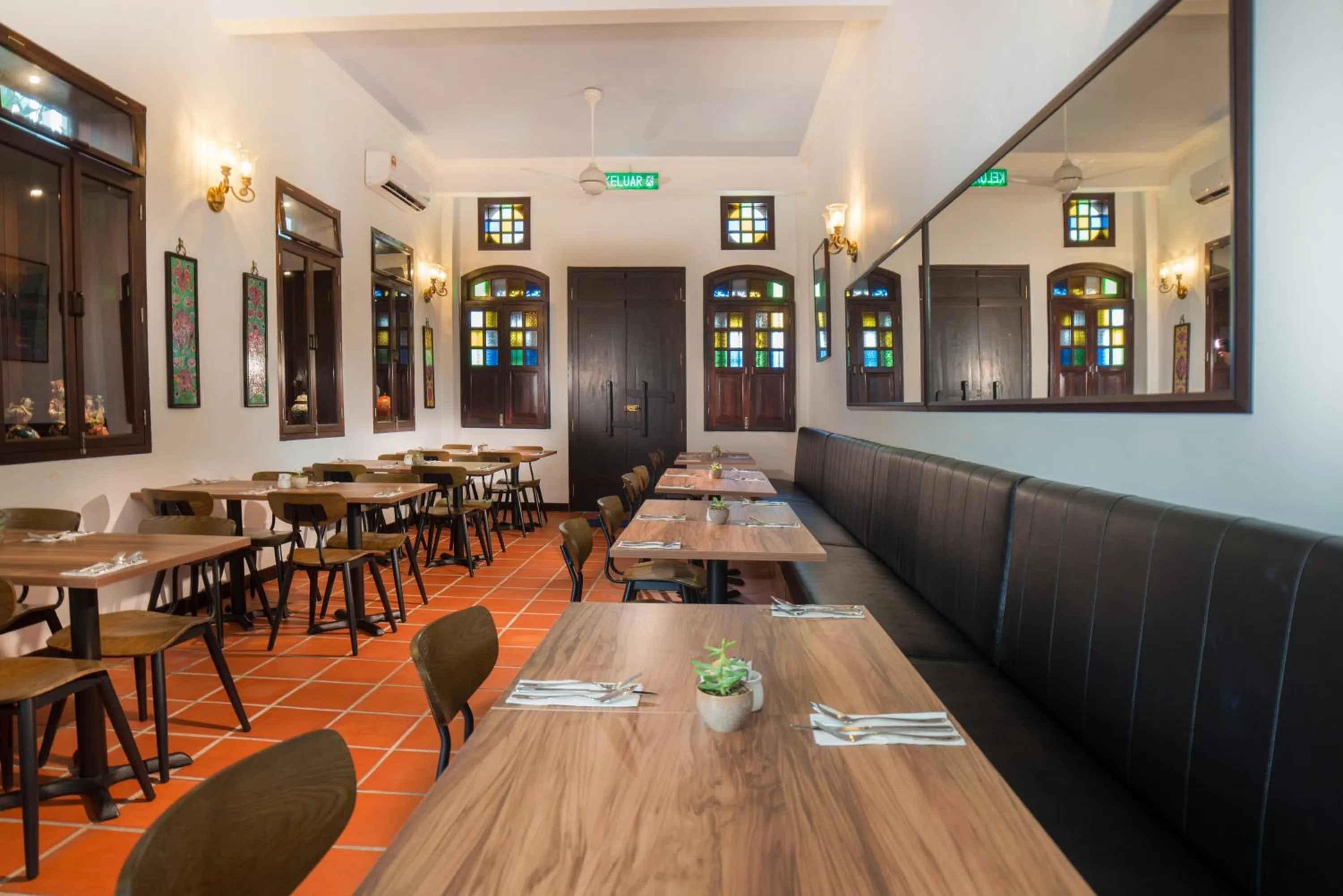 Restaurant/places to eat in Areca Hotel Penang