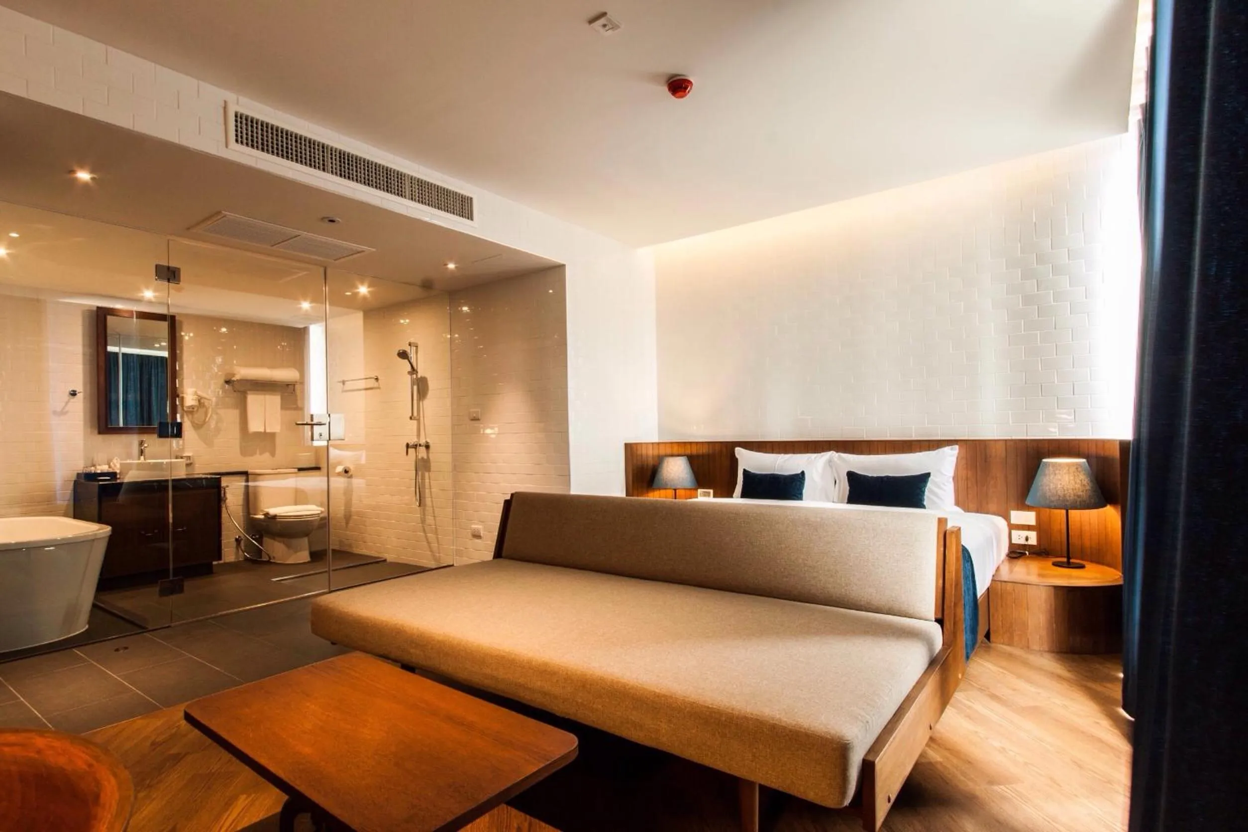 Photo of the whole room in Klub Hotel Bangkok