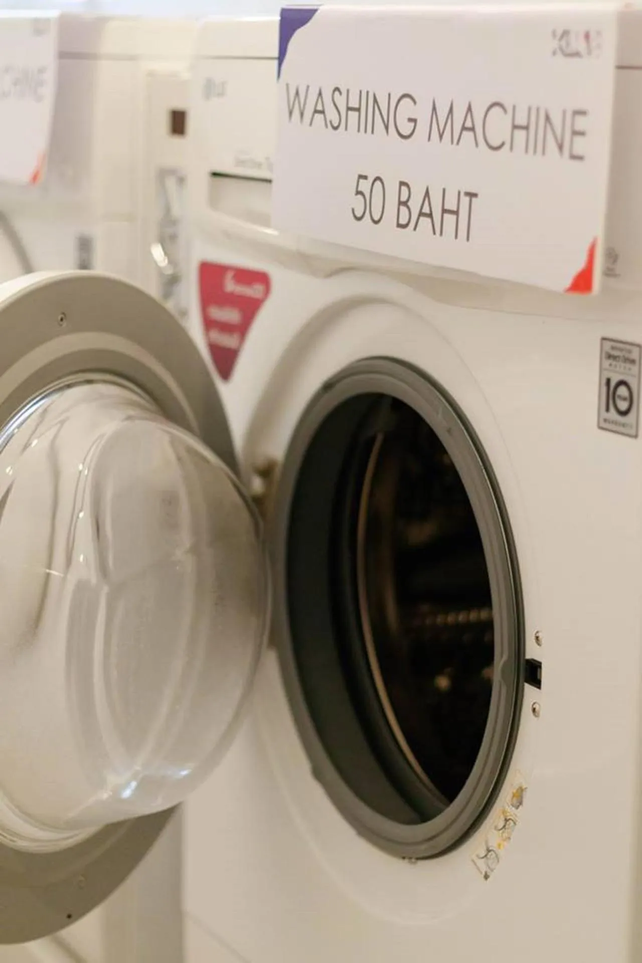 Area and facilities in Klub Hotel Bangkok