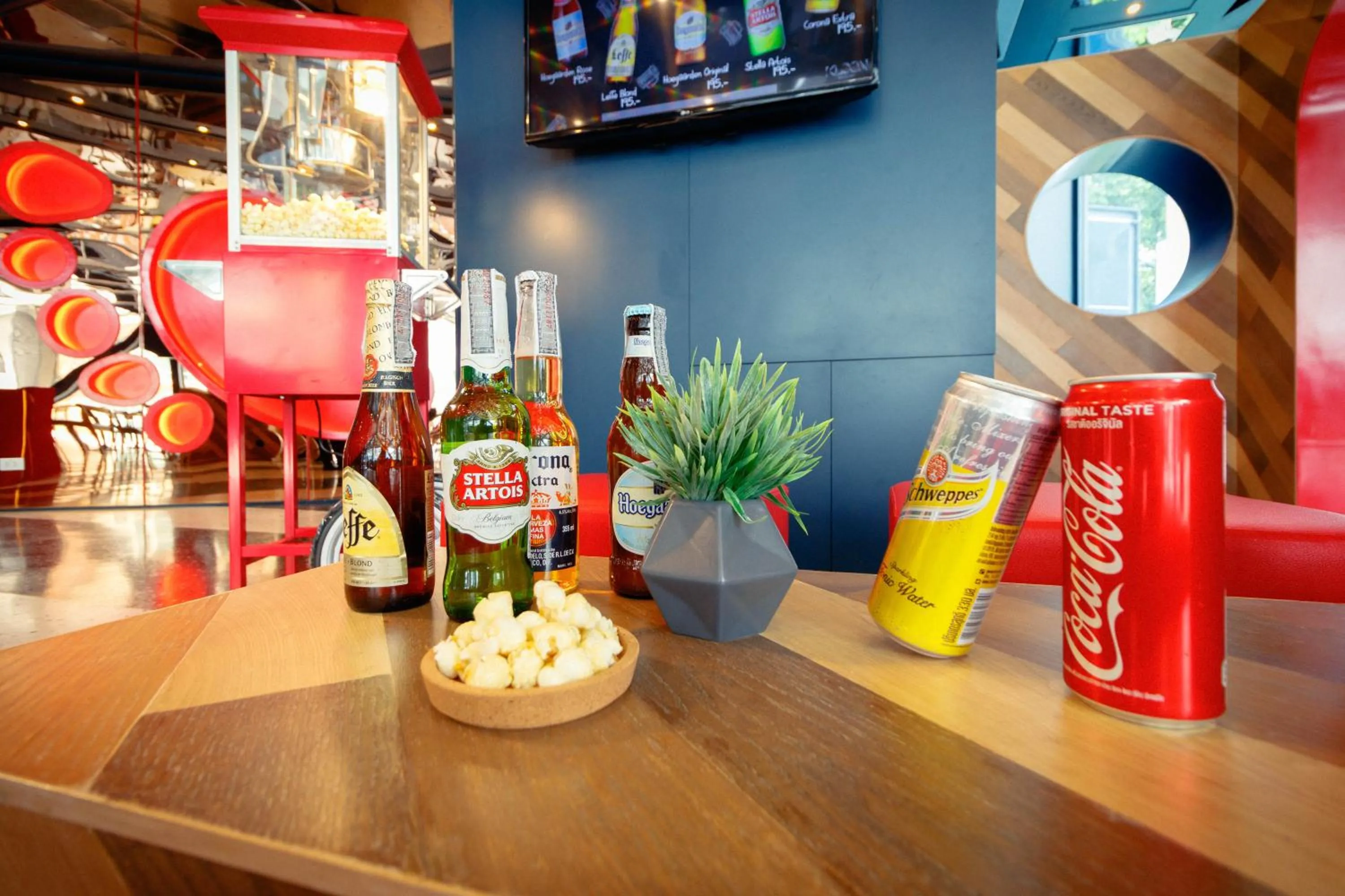 Area and facilities in Klub Hotel Bangkok