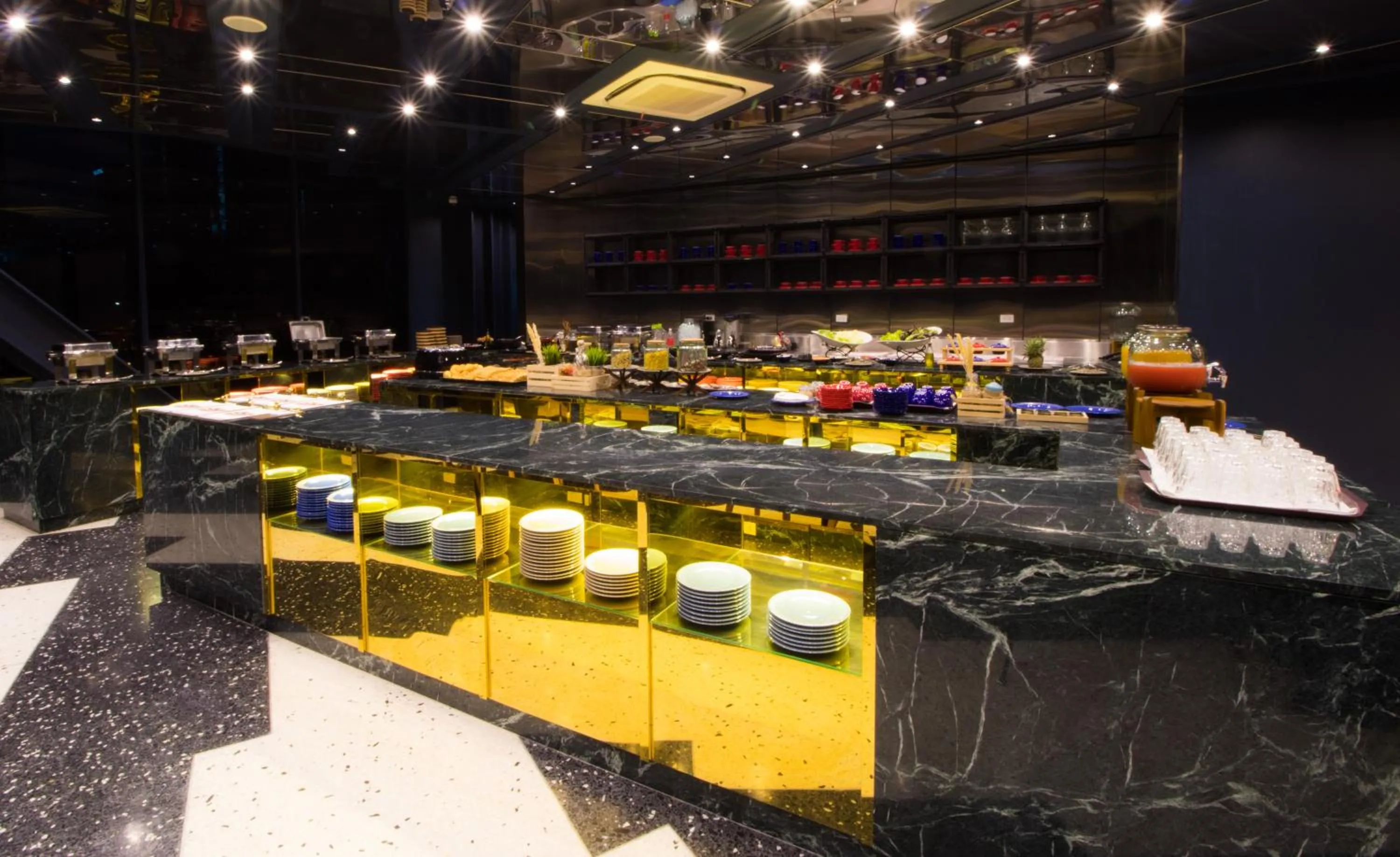 Breakfast in Klub Hotel Bangkok