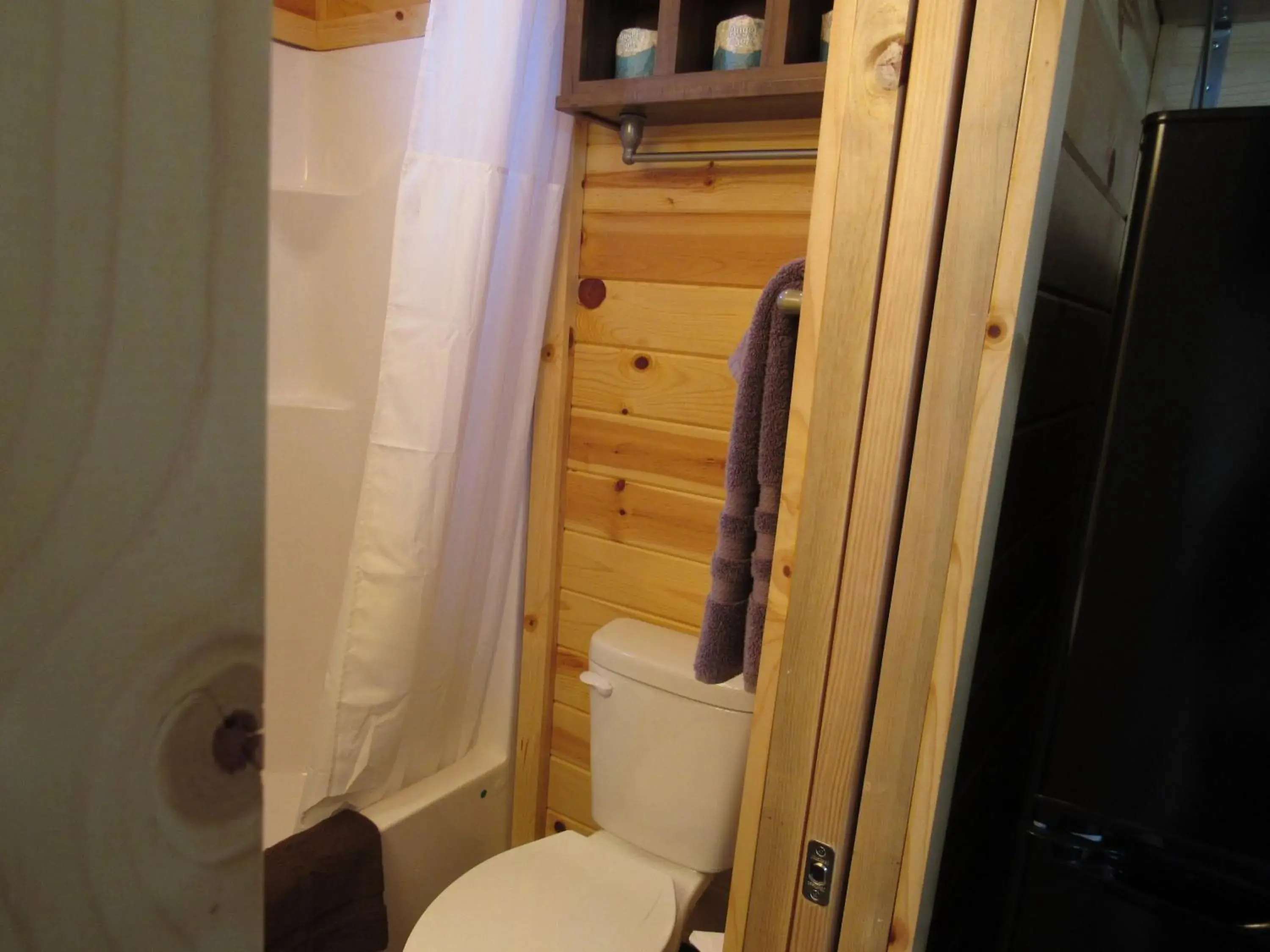 Deluxe Family Suite in Kingman KOA Deluxe Family Suite in Kingman KOA